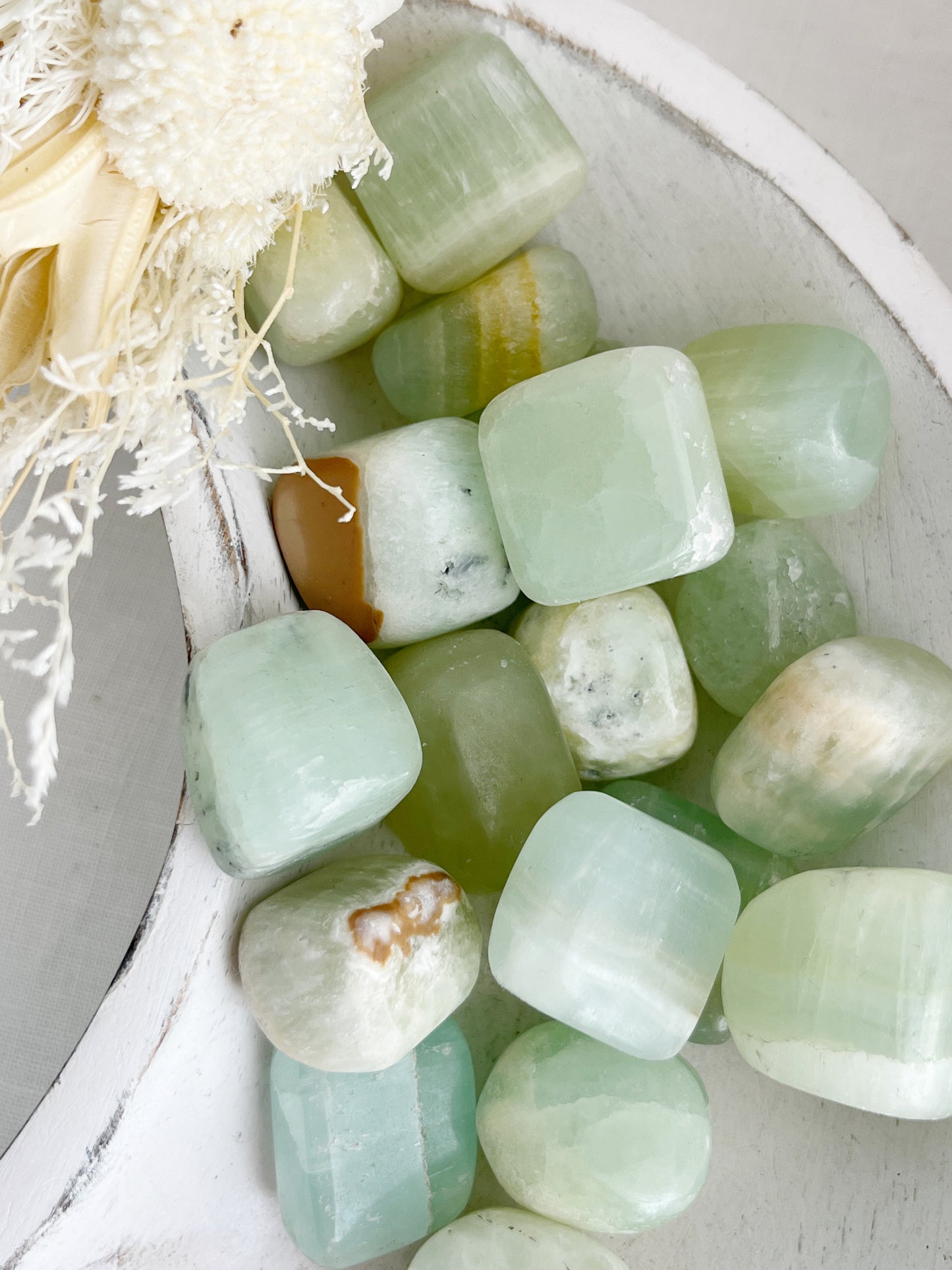 PISTACHIO CALCITE TUMBLE