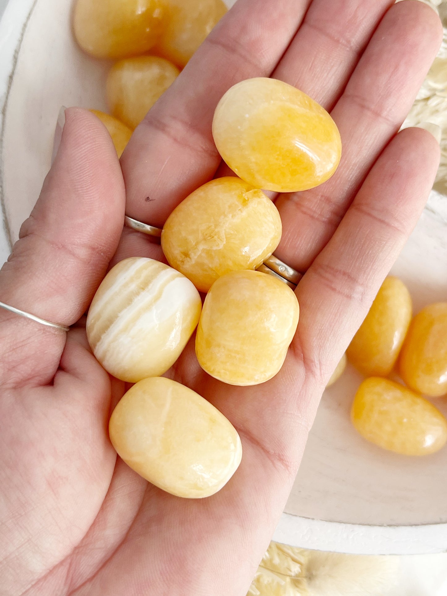 ORANGE CALCITE TUMBLE