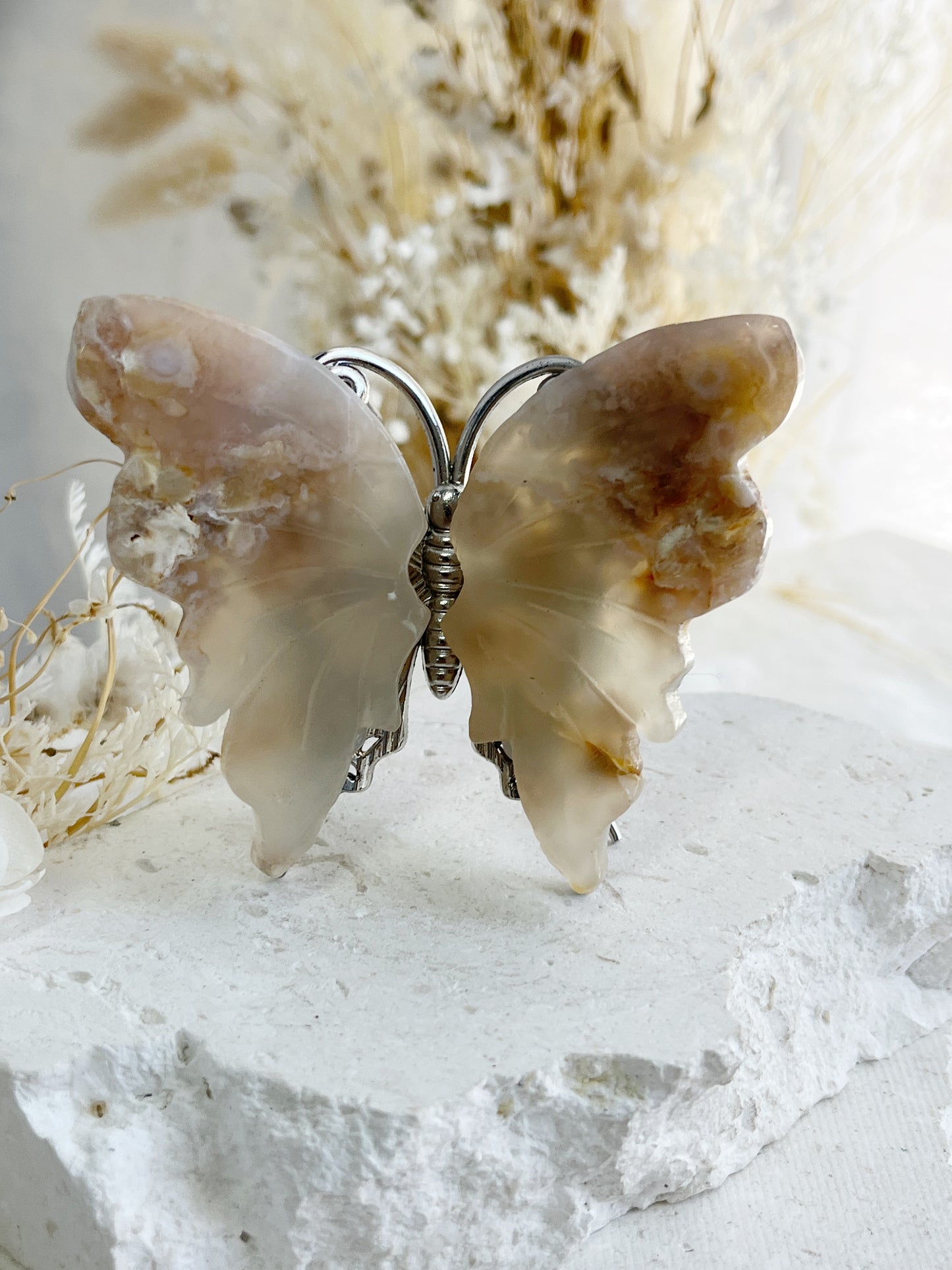 FLOWER AGATE CRYSTAL BUTTERFLY AUSTRALIA SELF GROWTH TRANSFORMATION LOVE HEALING STONED AND SAGED