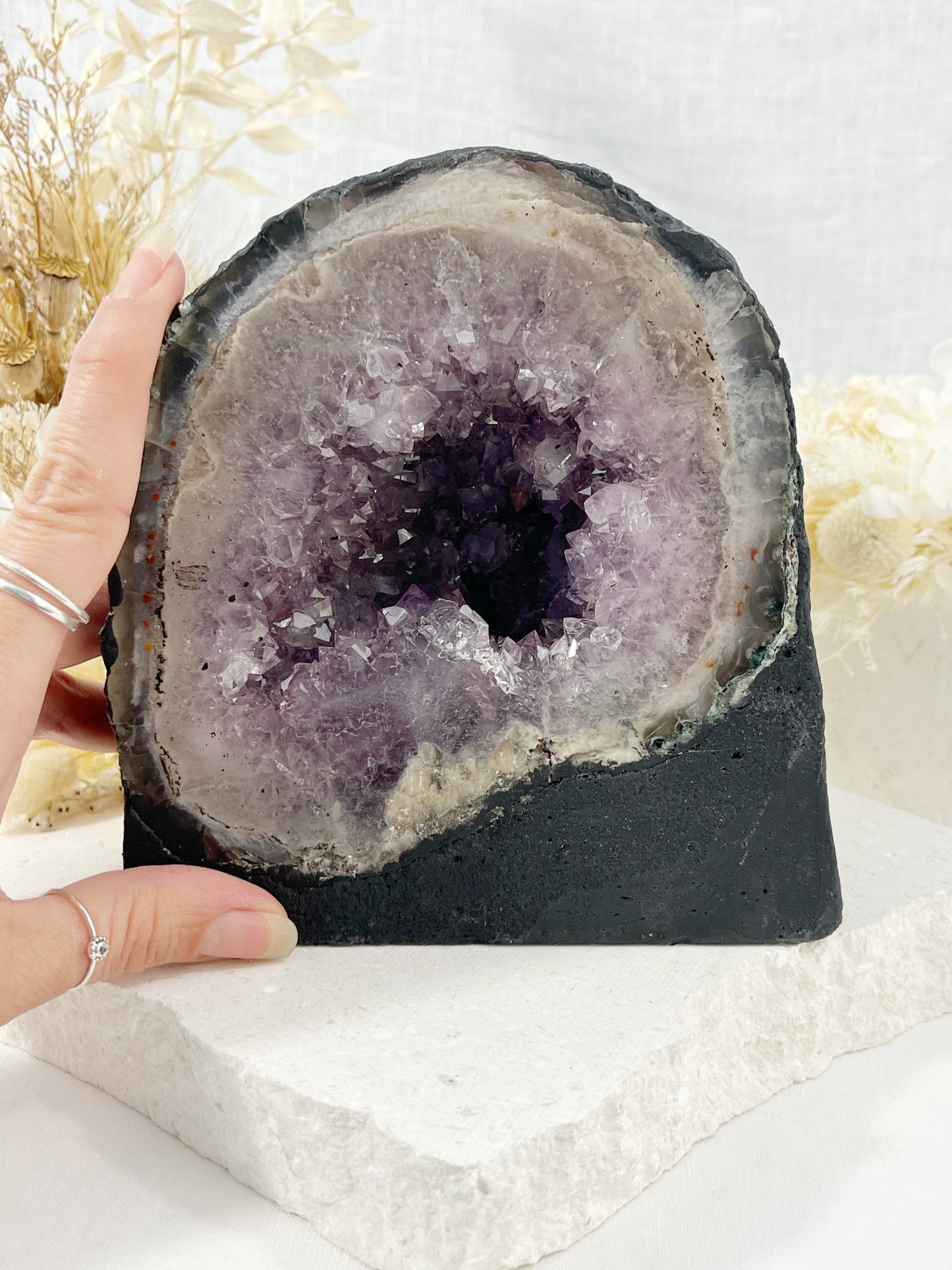 AMETHYST CAVE | 101359