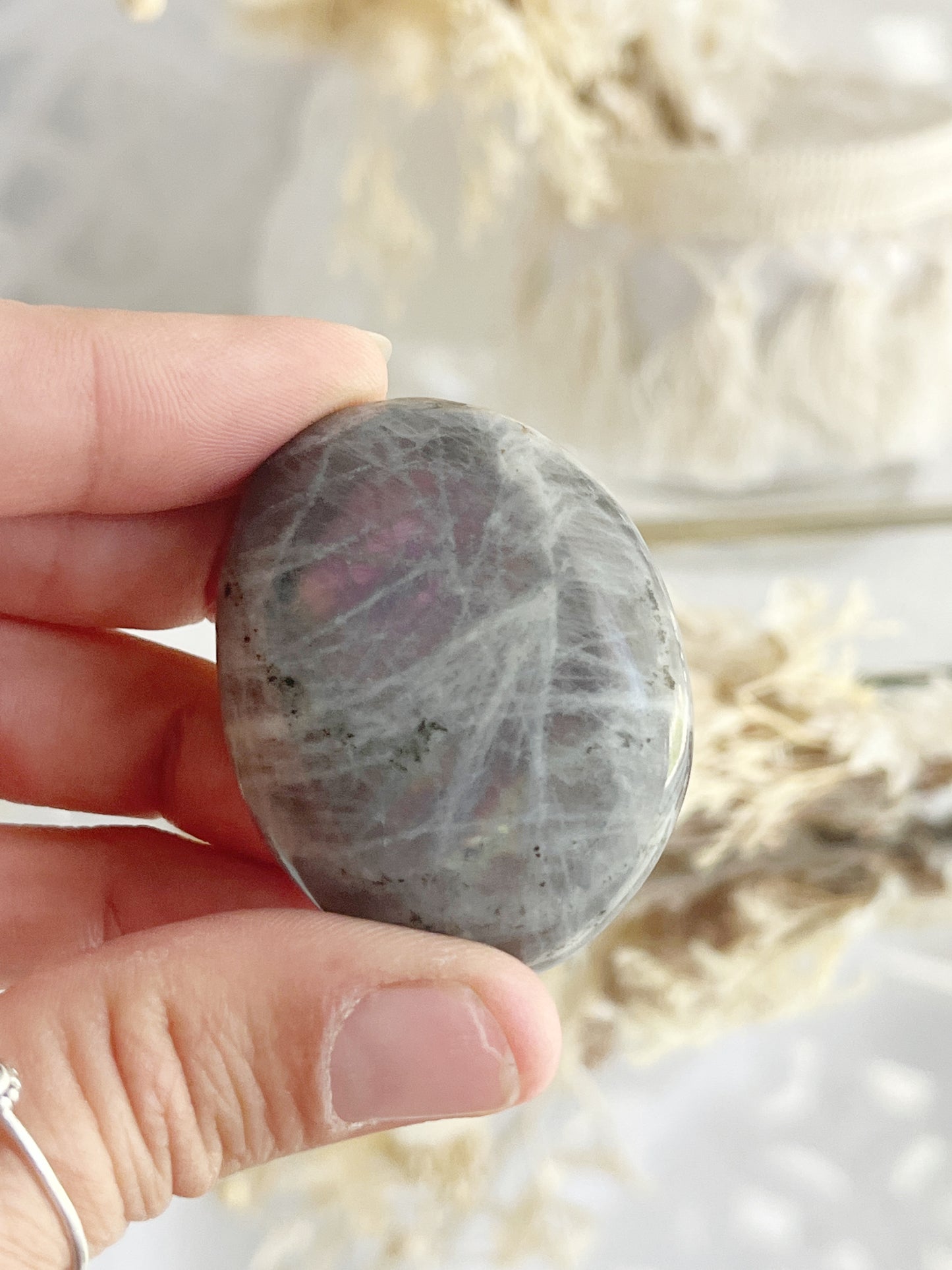 labradorite palmstone Crystal shop Australia