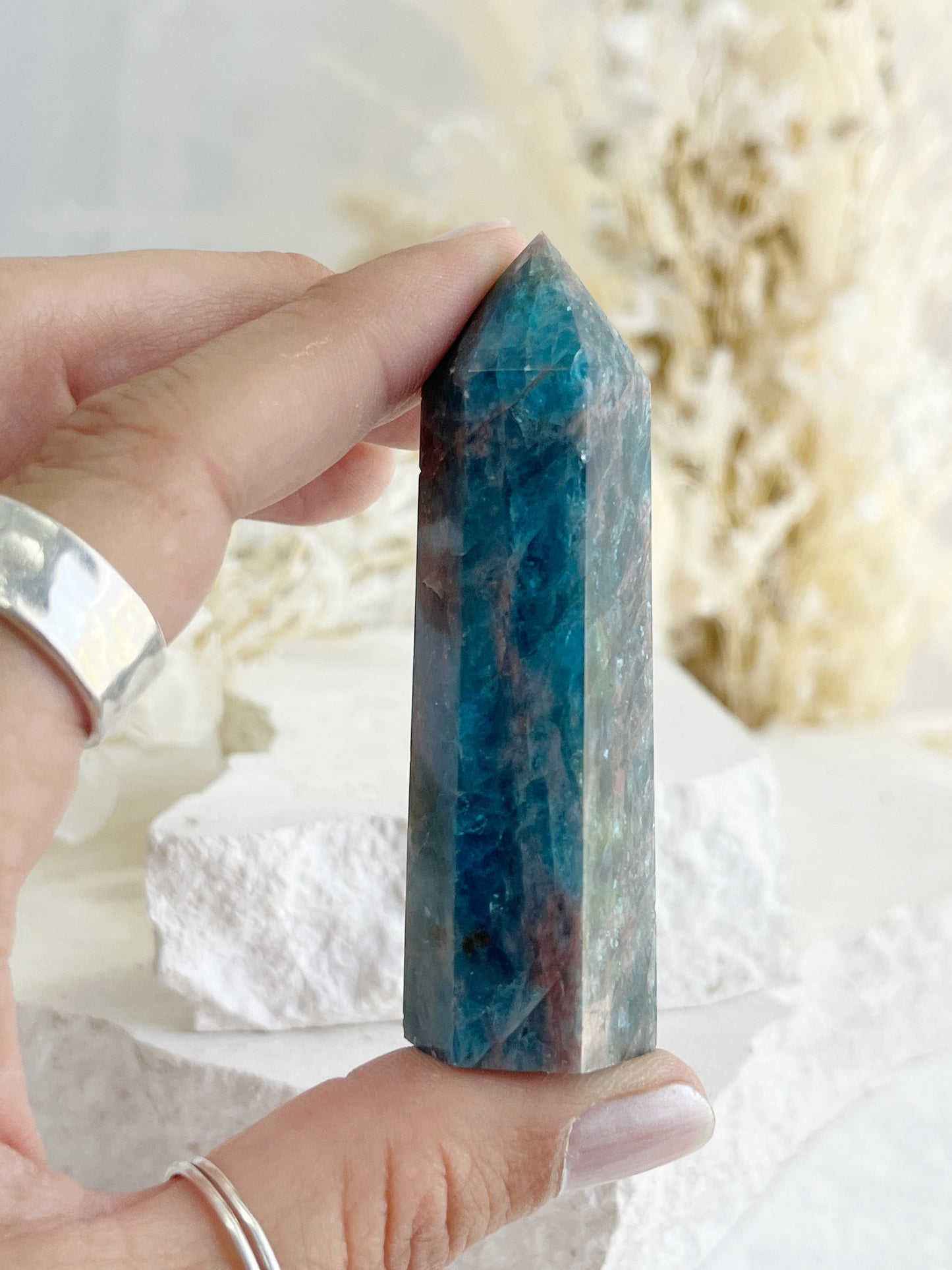 APATITE CRYSTAL GENERATOR TOWER POINT AUSTRALIA STONED AND SAGED