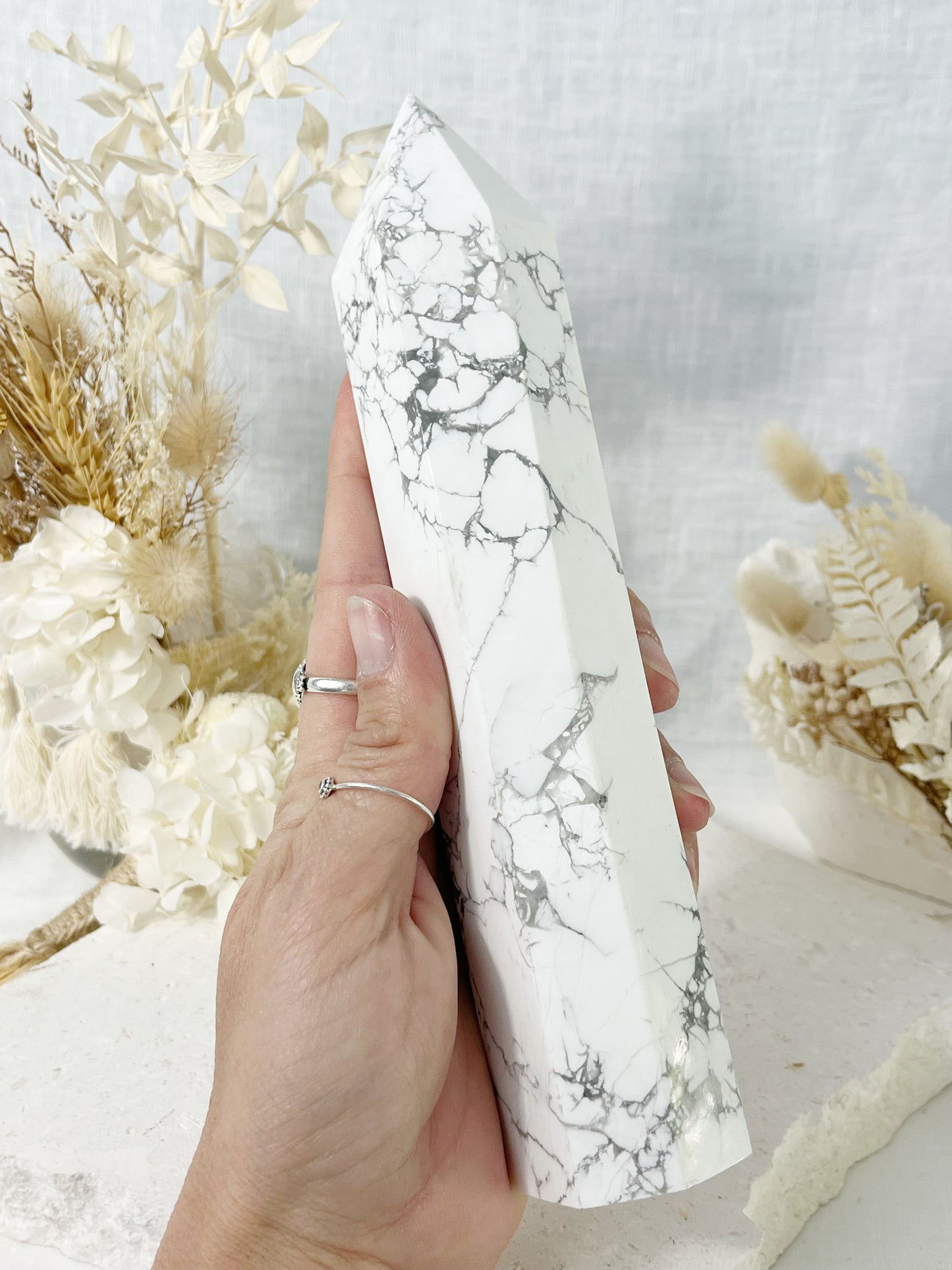 HOWLITE GENERATOR || 101507