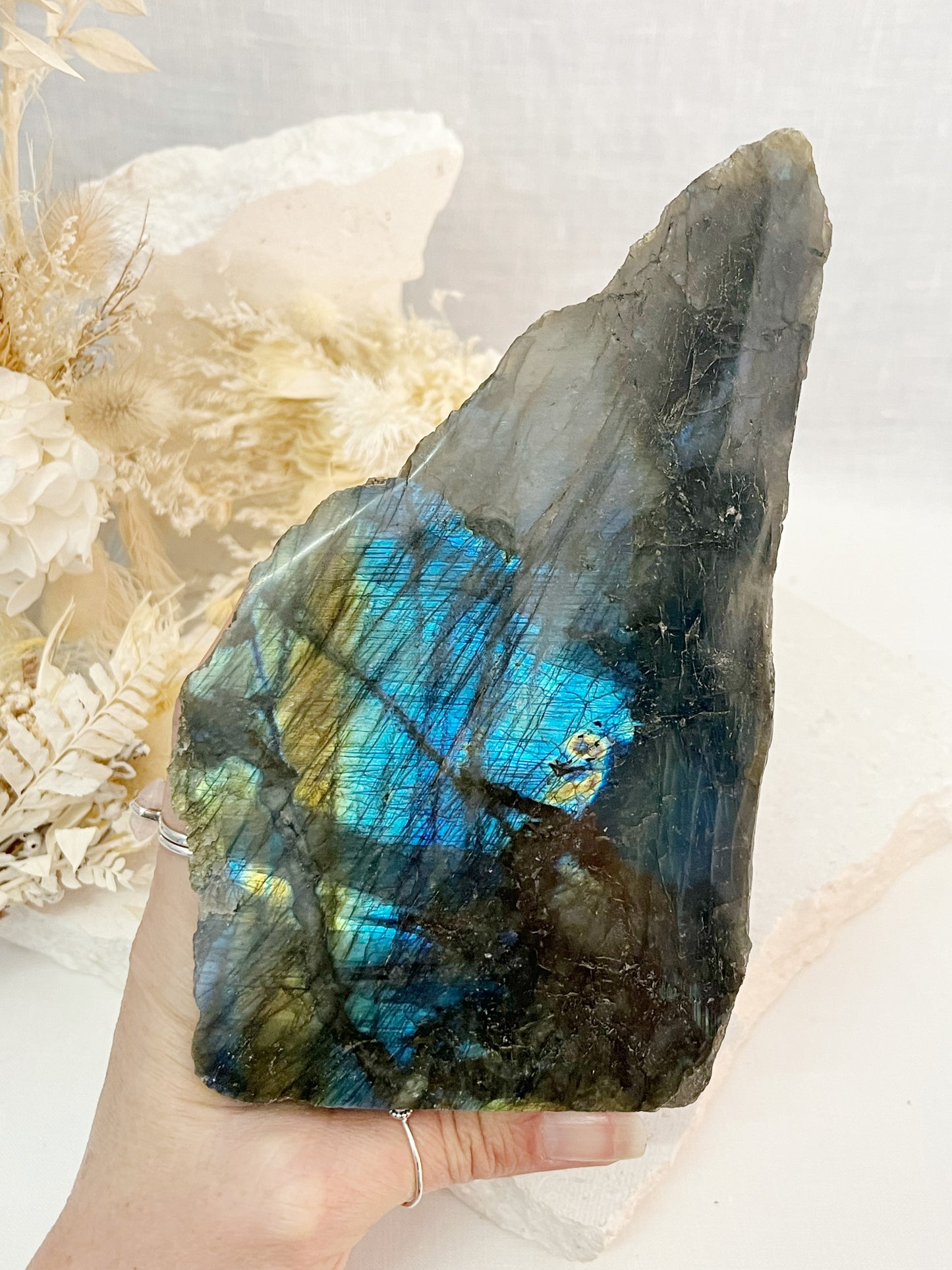 LABRADORITE SEMI POLISHED ROUGH, AUSTRALIA