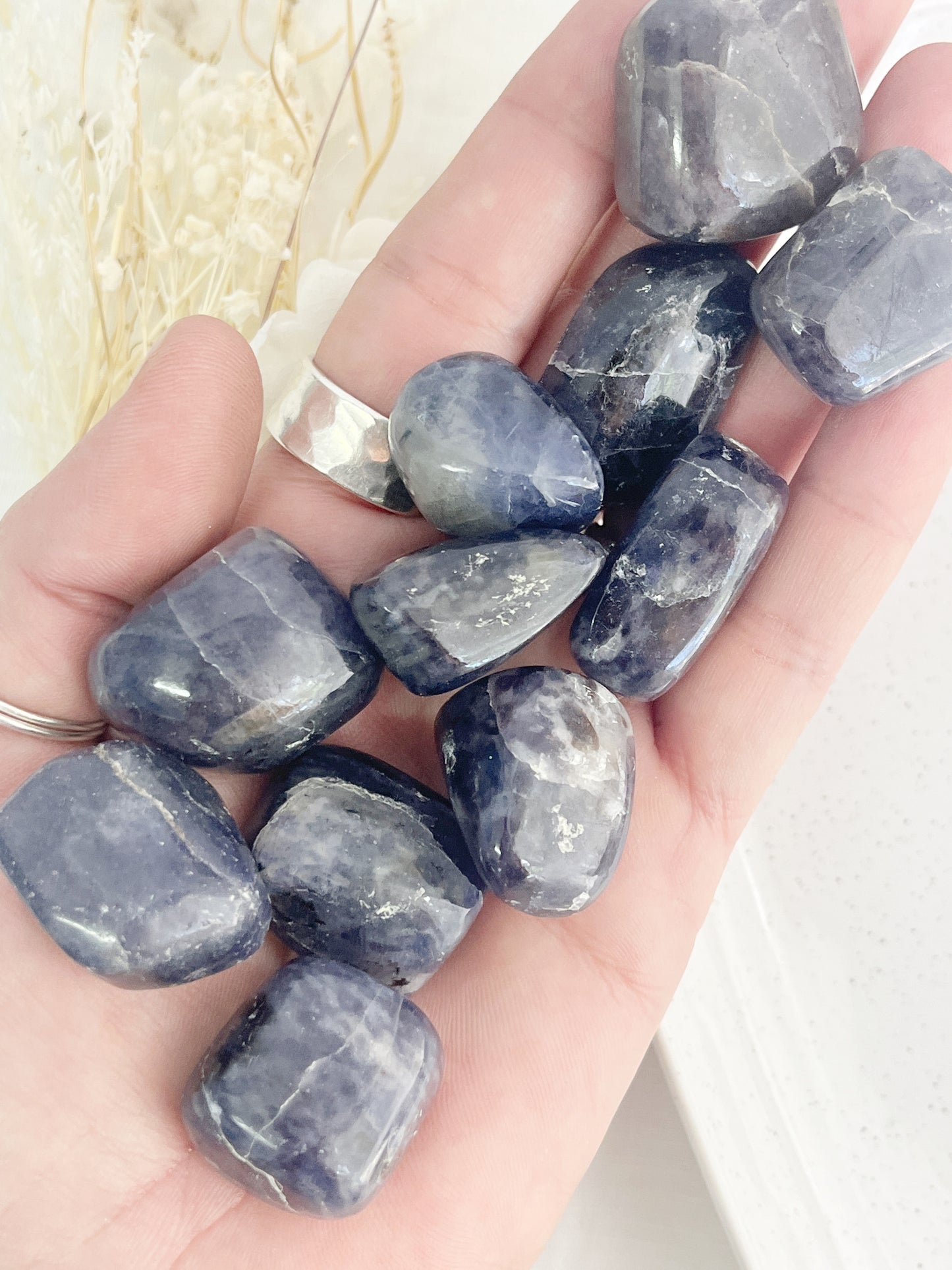 IOLITE TUMBLE