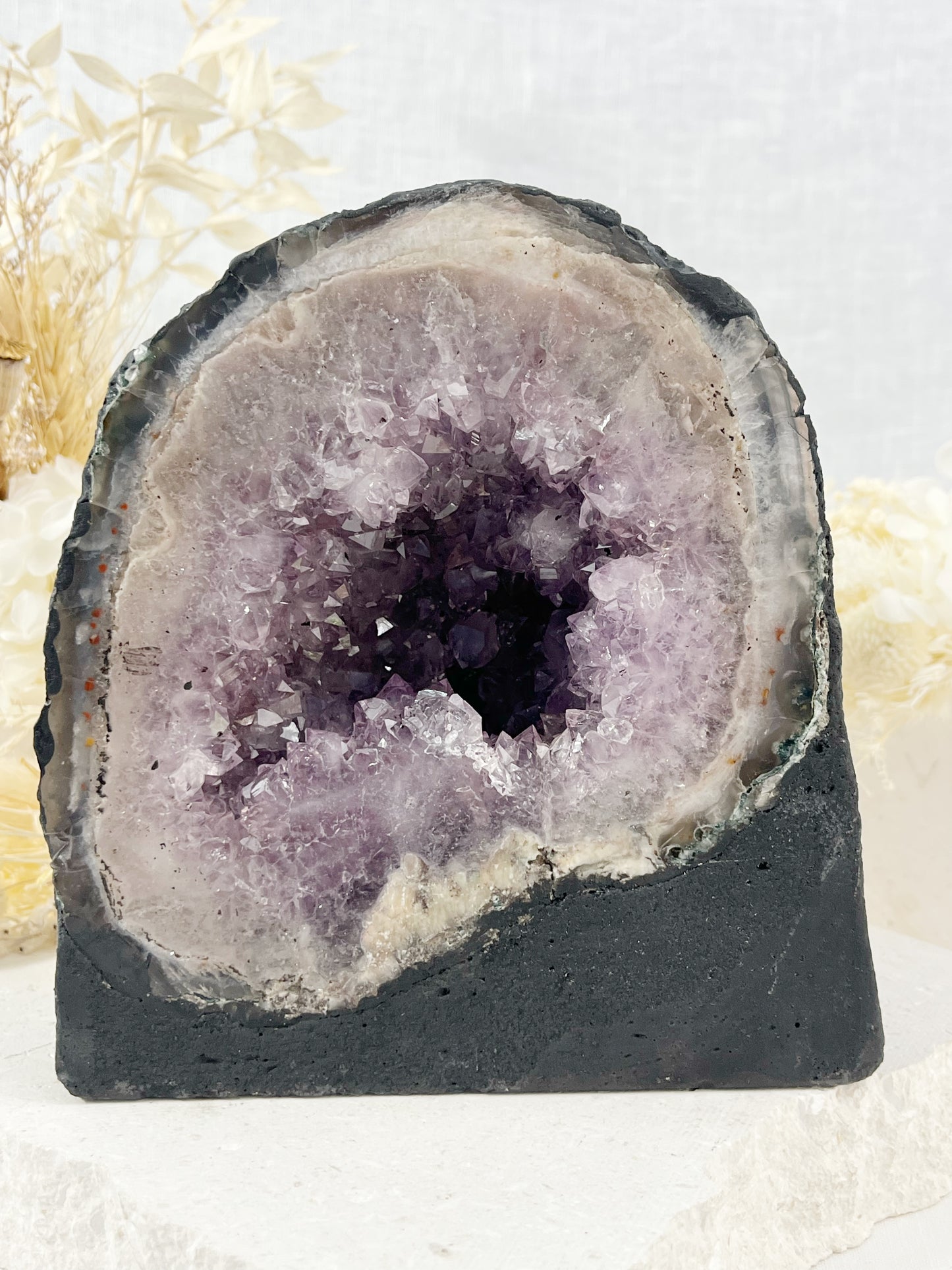 AMETHYST CAVE, STONED + SAGED AUSTRALIA