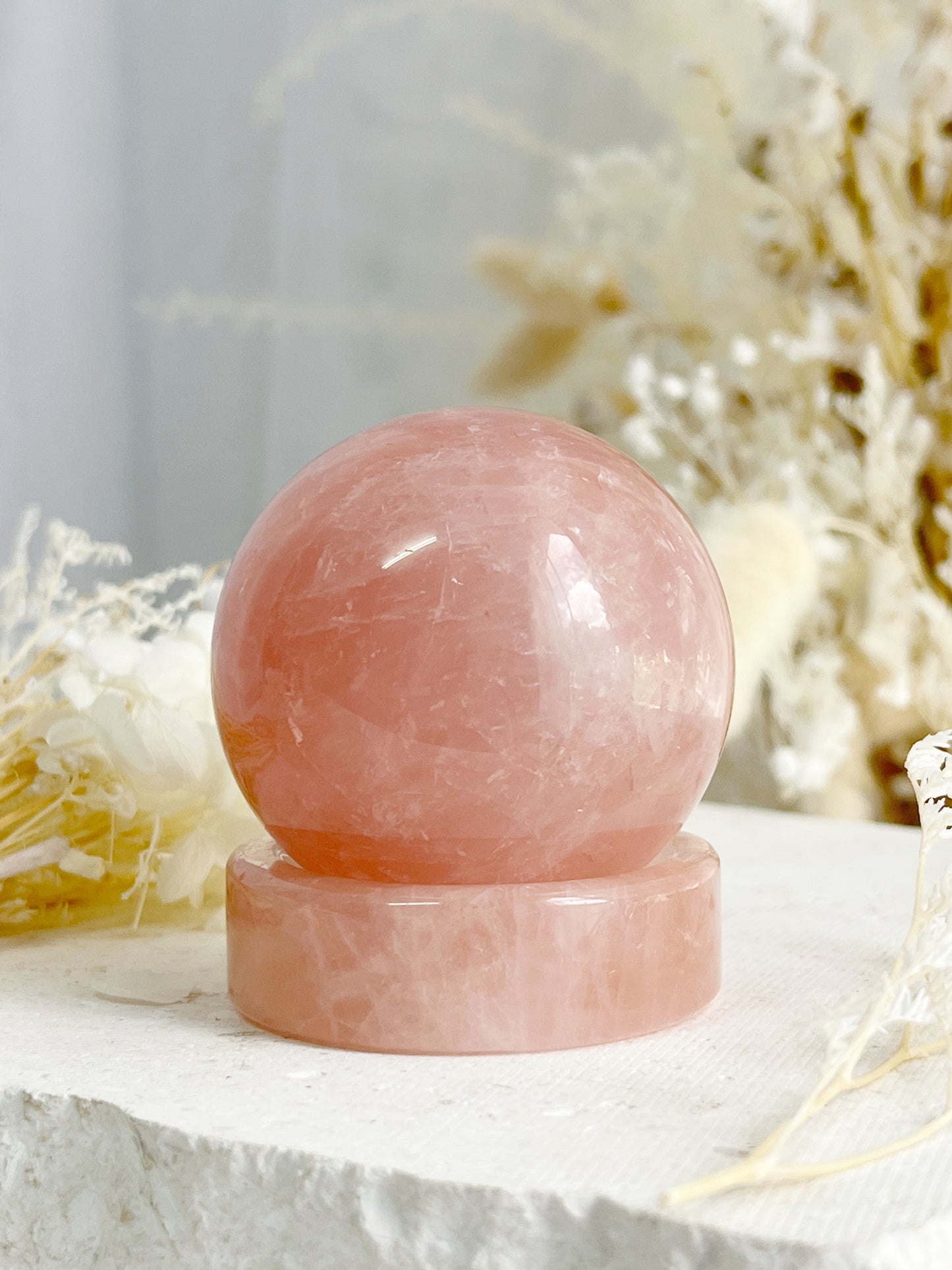 ROSE QUARTZ SPHERE || 31756