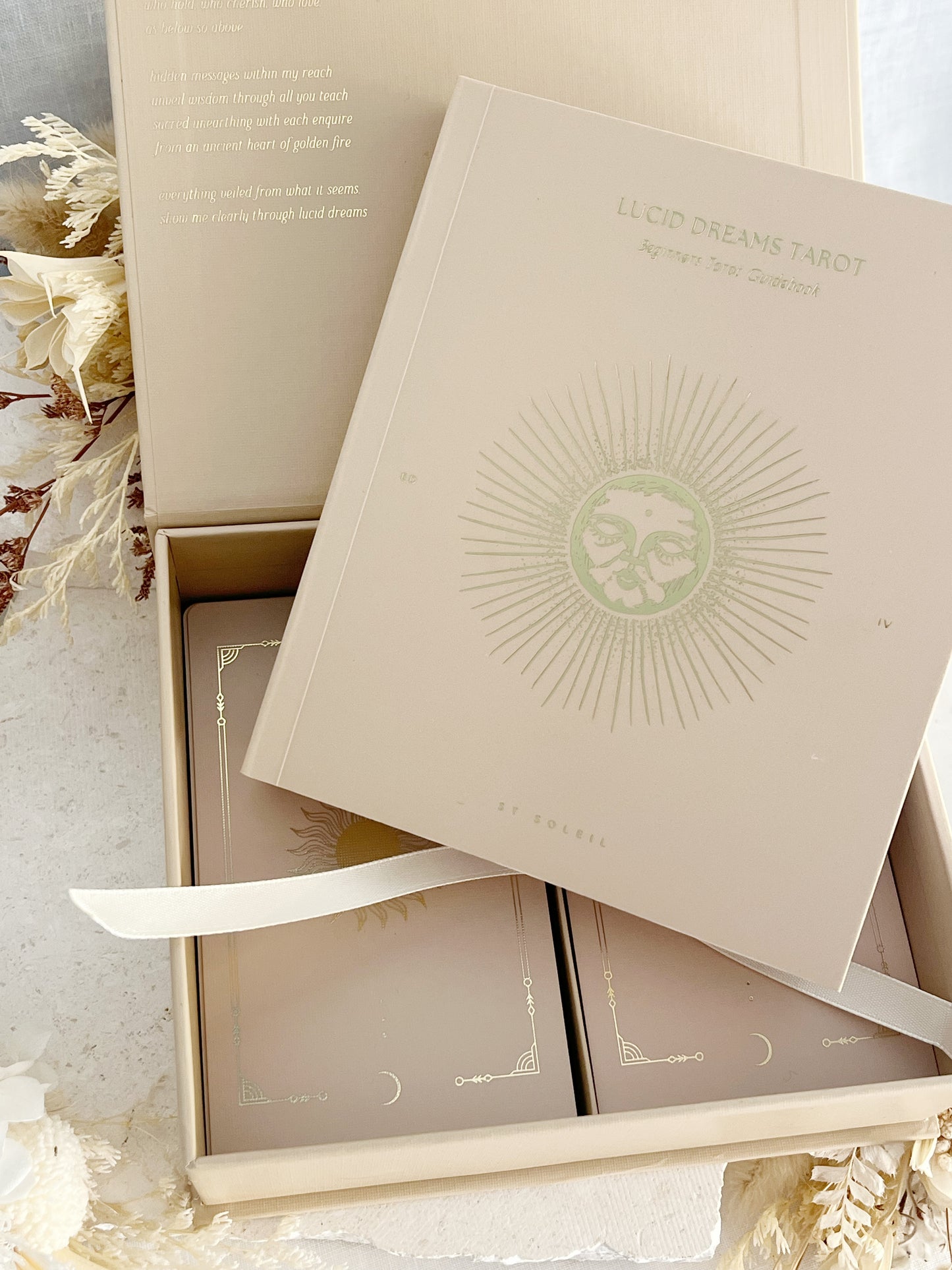 LUCID DREAMS BEGINNER TAROT || BEIGE EDITION IV ST SOLEIL