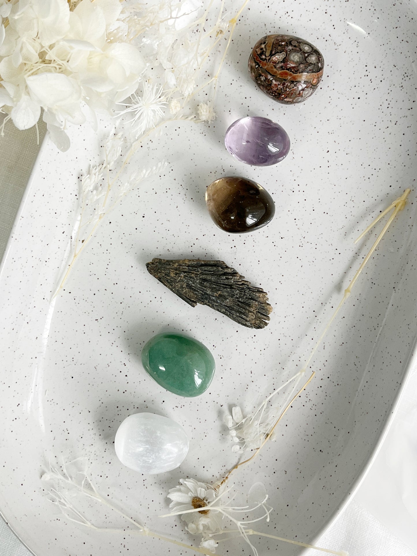 TRAVEL || CRYSTAL KIT