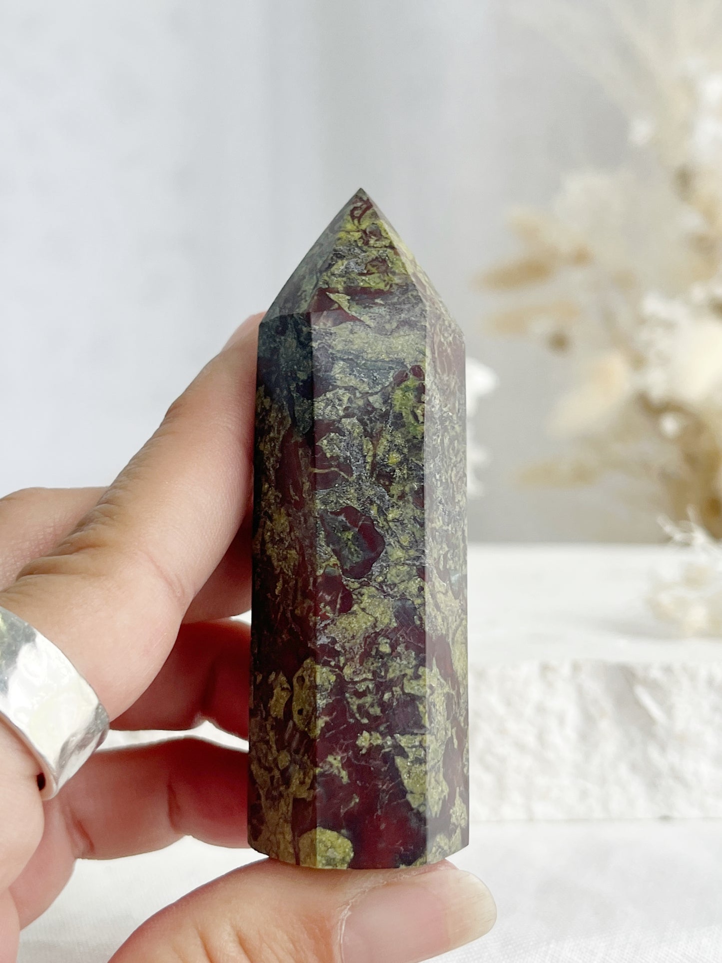 DRAGONS BLOOD GENERATOR || 31704