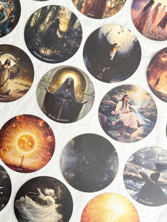 DARK MOON ORACLE || YASMIN BOLAND