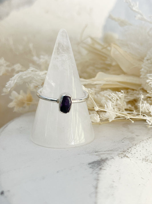 AMETHYST STERLING SILVER RING , AUSTRALIA