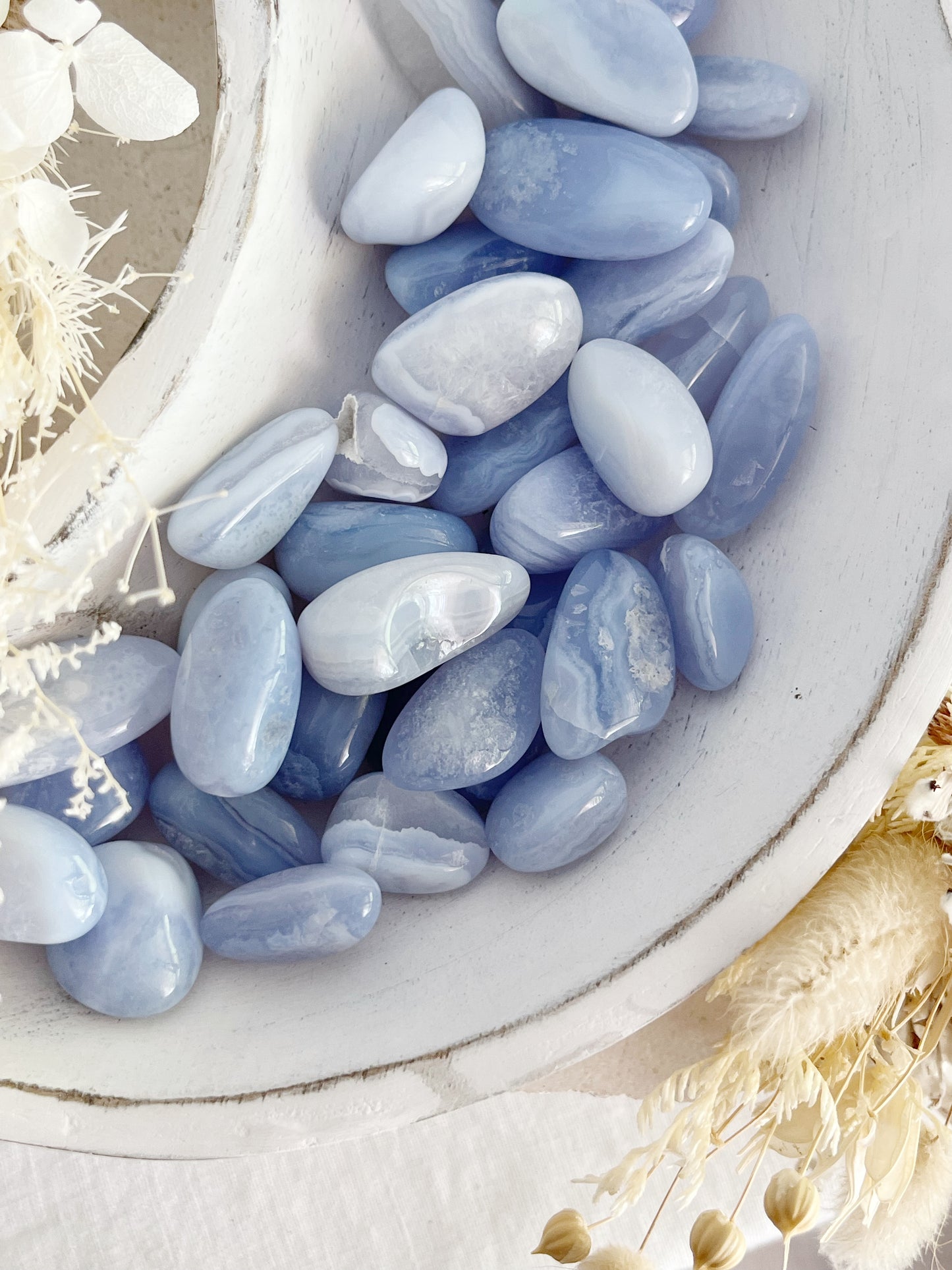 BLUE LACE AGATE TUMBLE