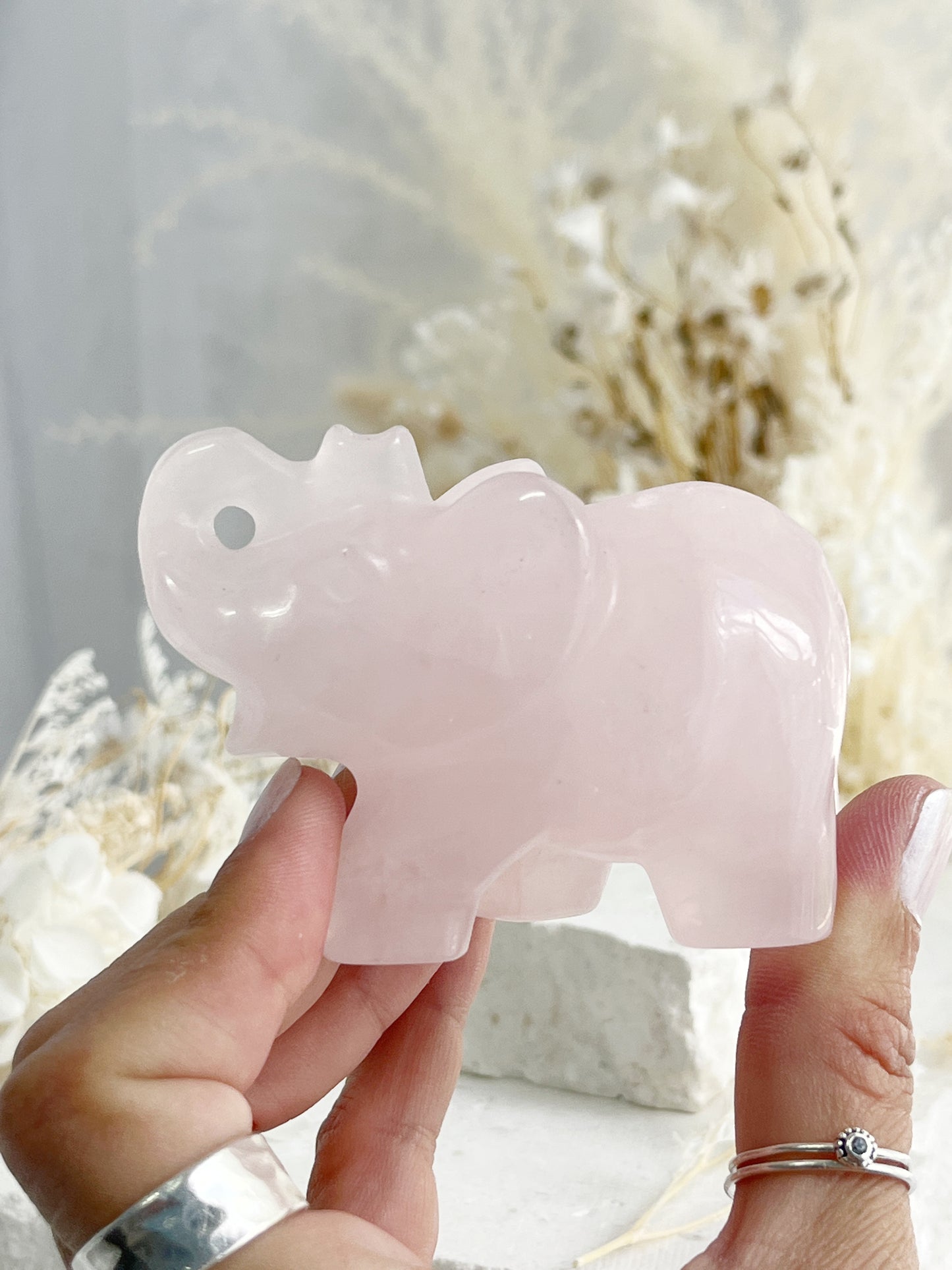 ROSE QUARTZ ELEPHANT || 31747