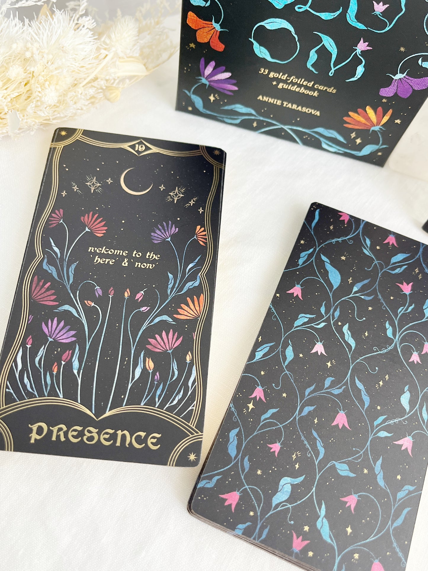 DREAMY MOONS || BLOOM ORACLE