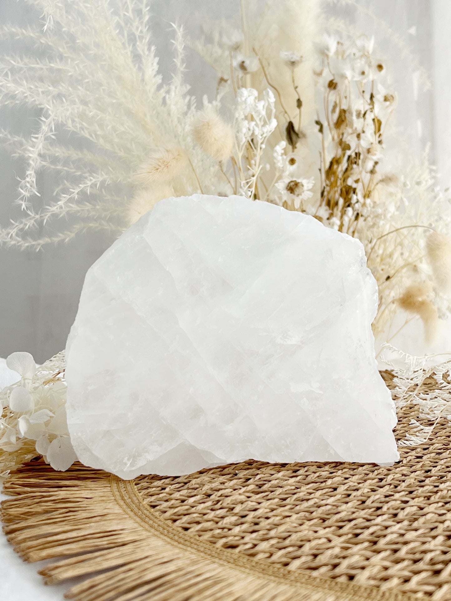 CLEAR QUARTZ MINI SLAB || 32140