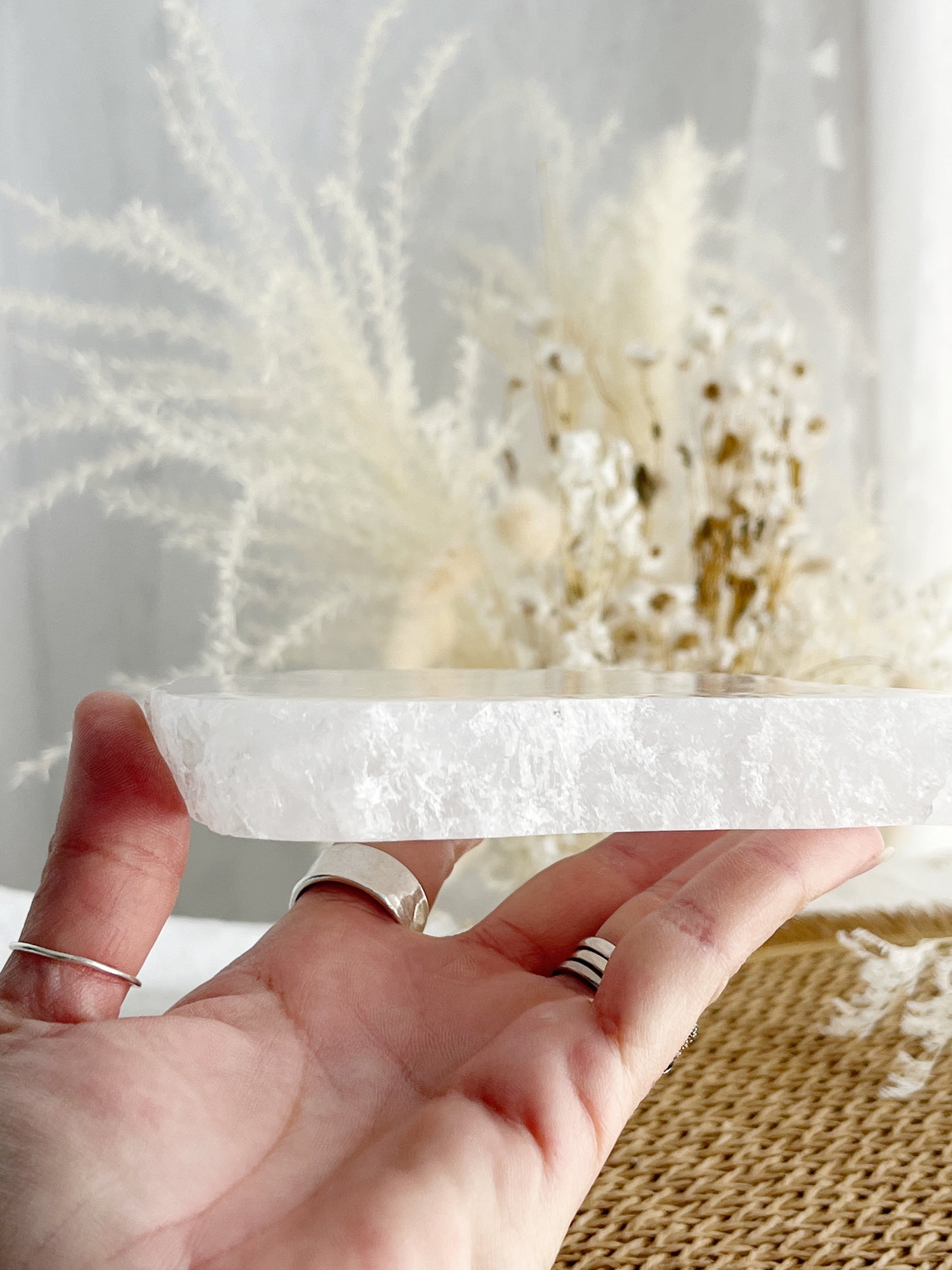 CLEAR QUARTZ MINI SLAB || 32140