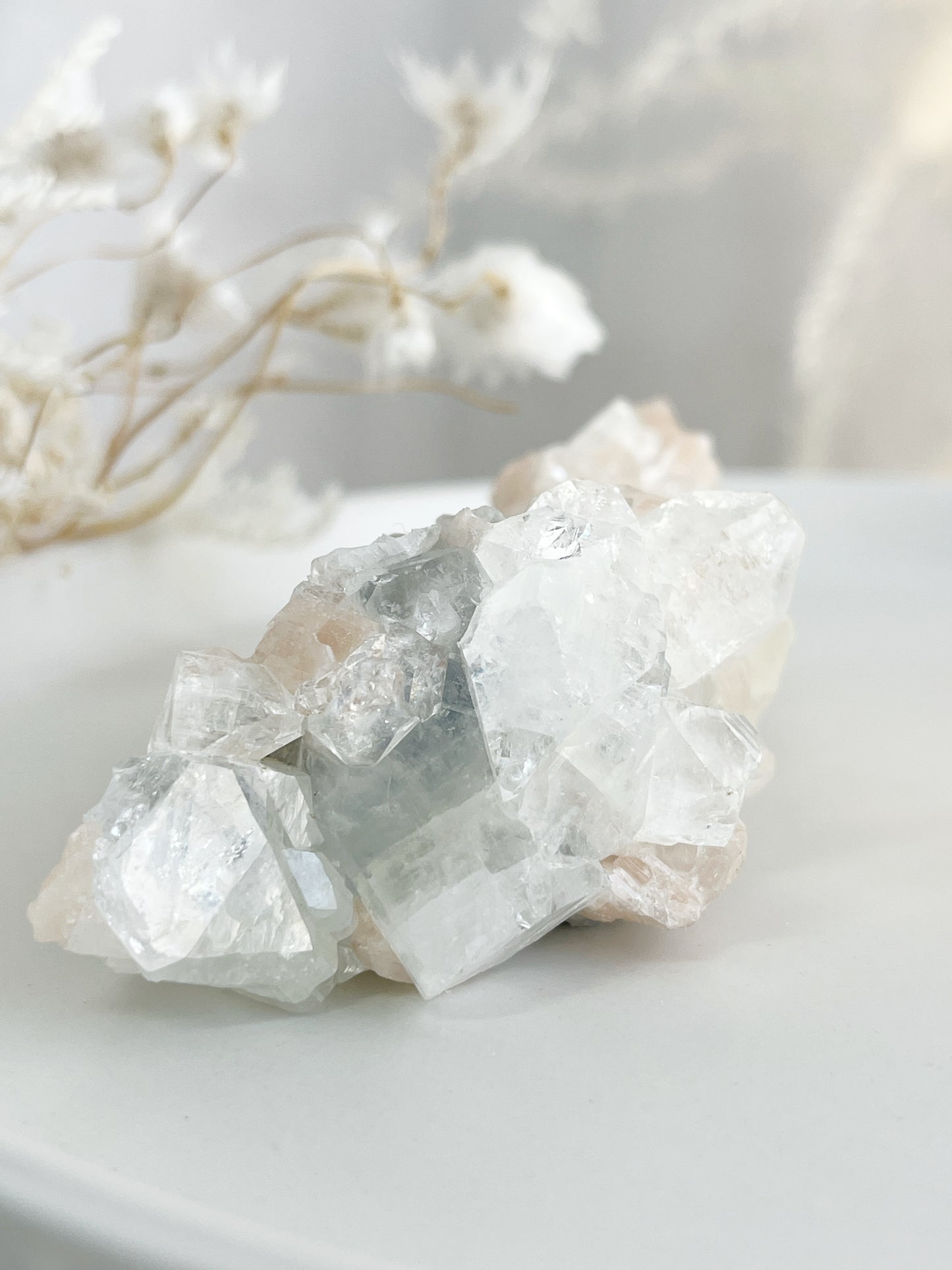APOPHYLLITE + STILBITE CLUSTER || 32123