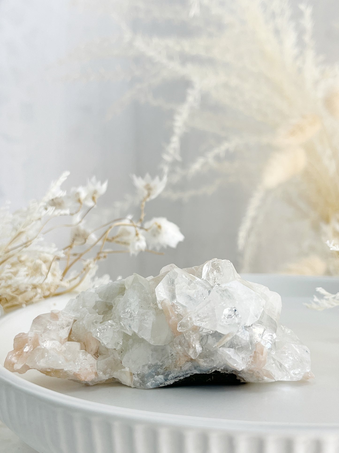 APOPHYLLITE + STILBITE CLUSTER || 32123