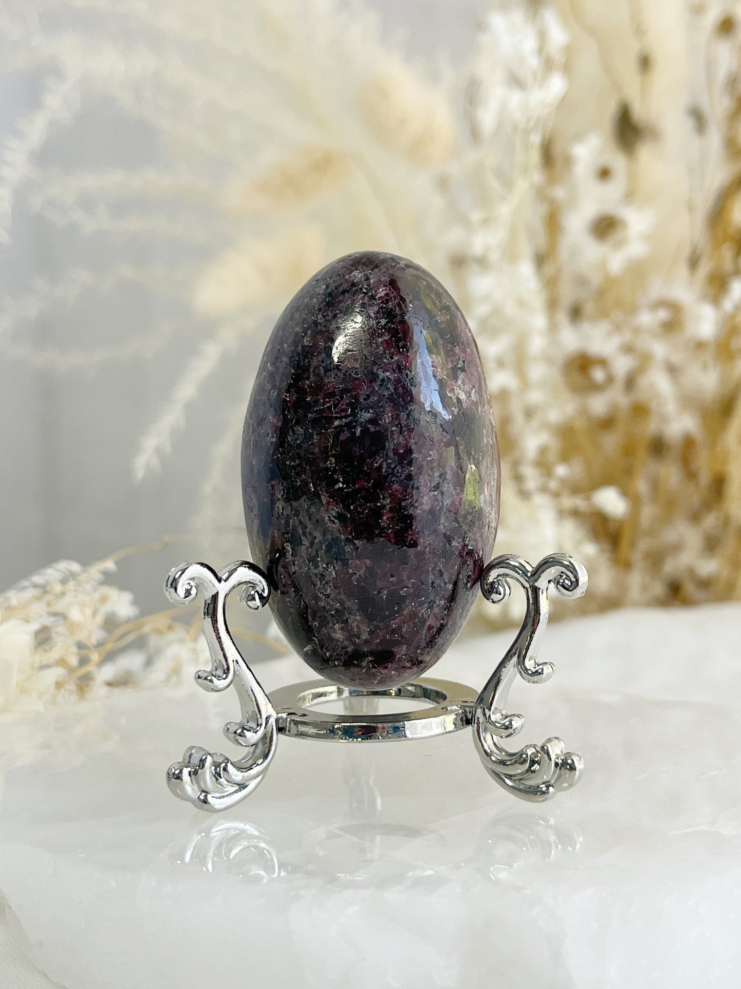 GARNET LINGHAM || 32160