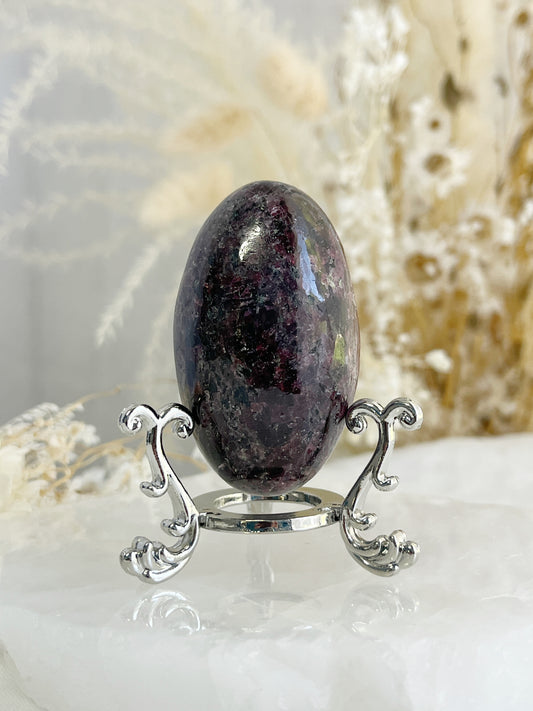 GARNET LINGHAM || 32160