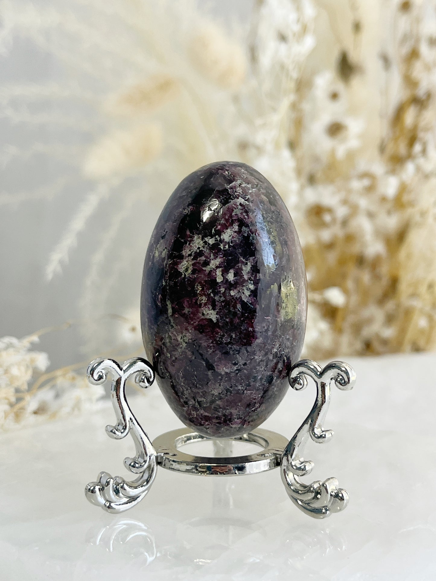 GARNET LINGHAM || 32160