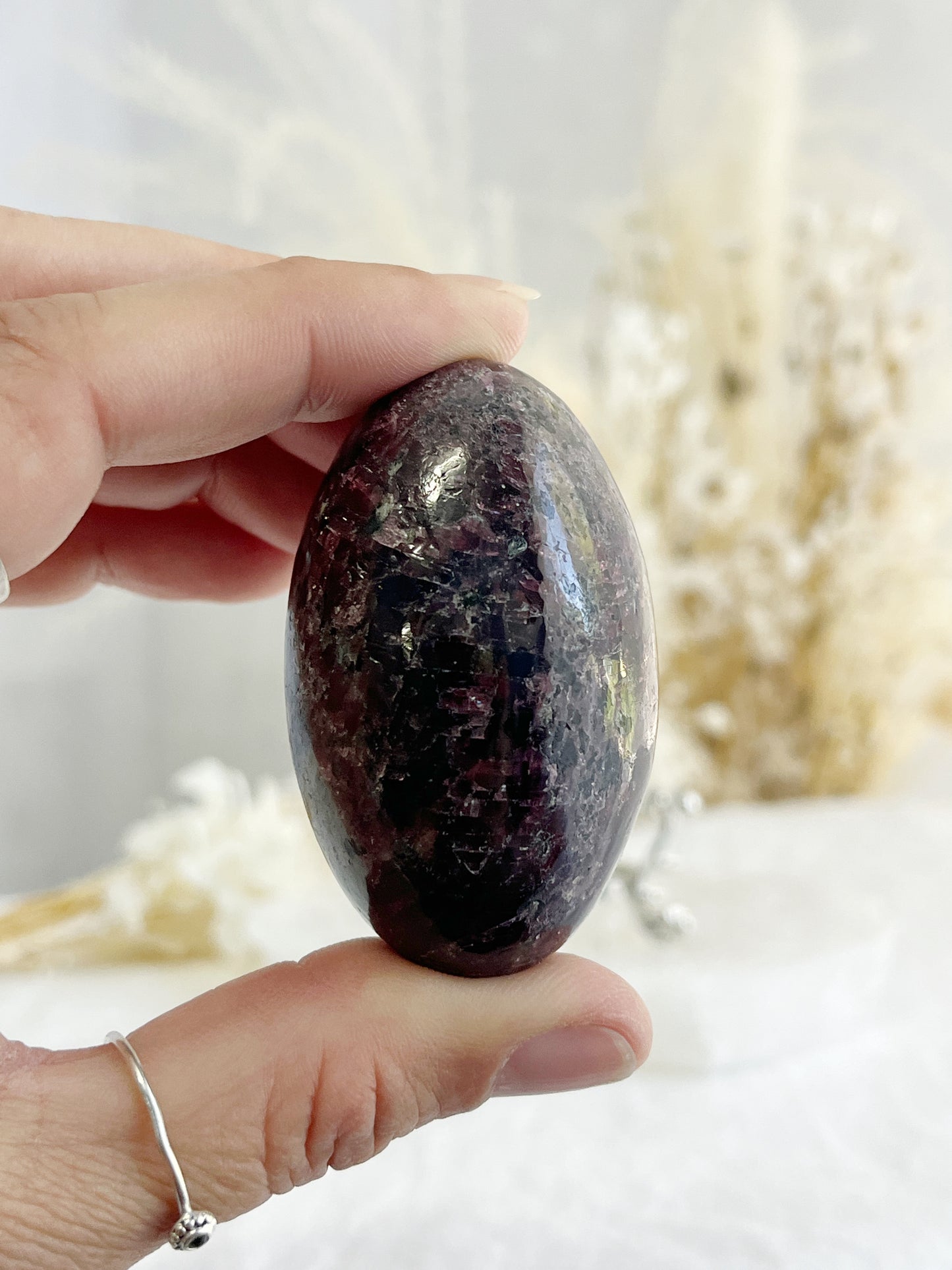 GARNET LINGHAM || 32160