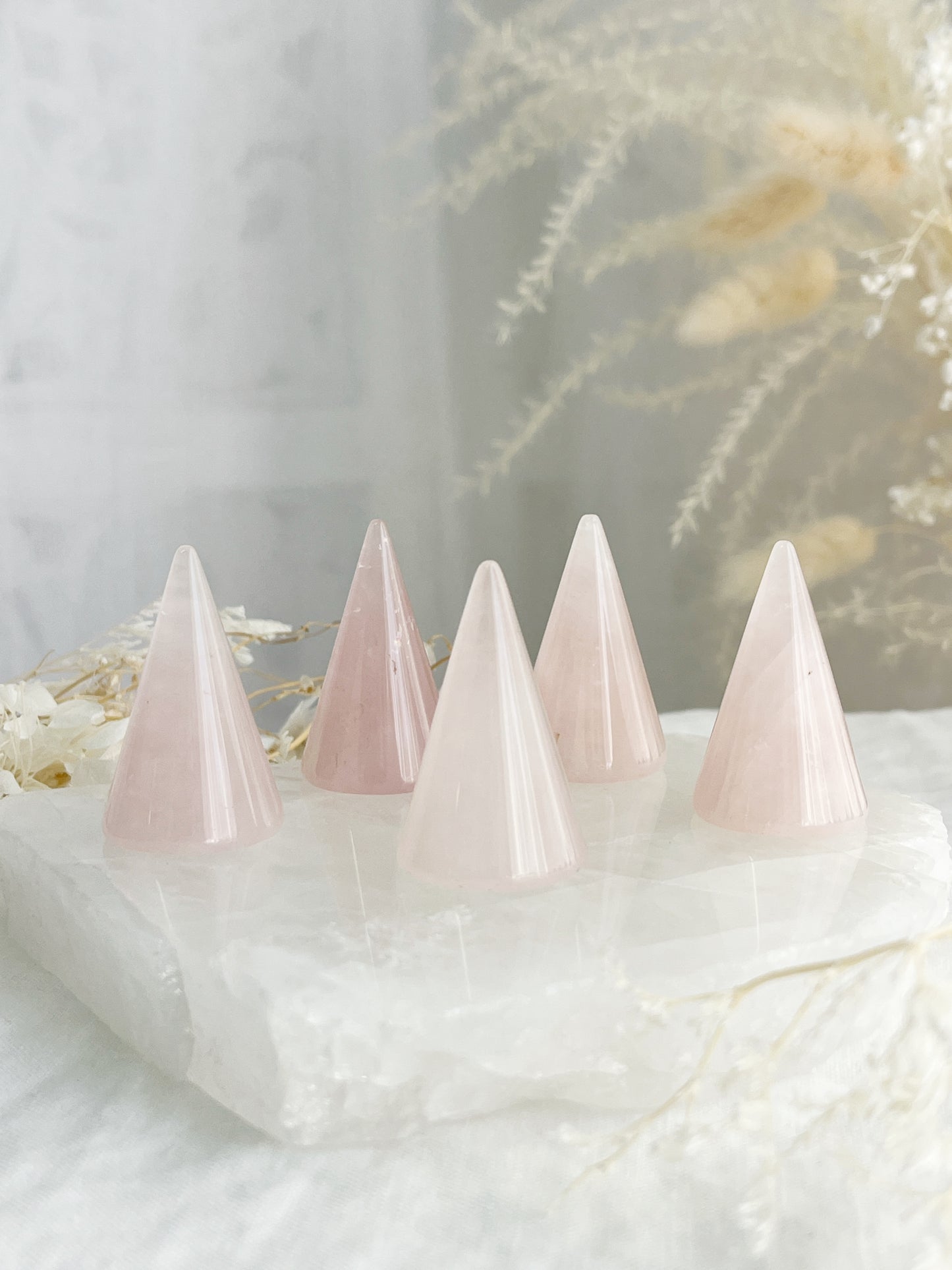 CRYSTAL RING CONE