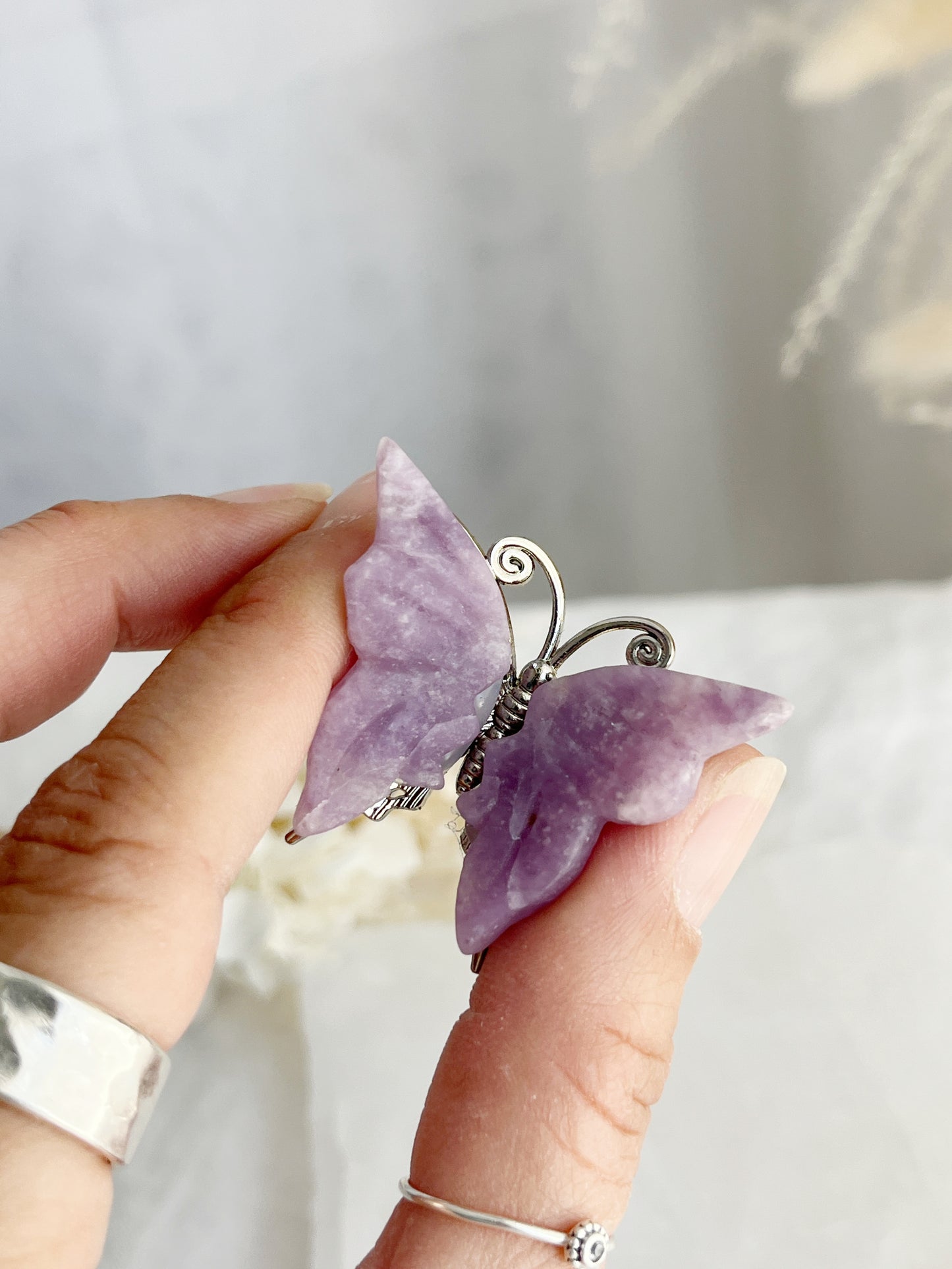 LEPIDOLITE BUTTERLY MINI || 33065