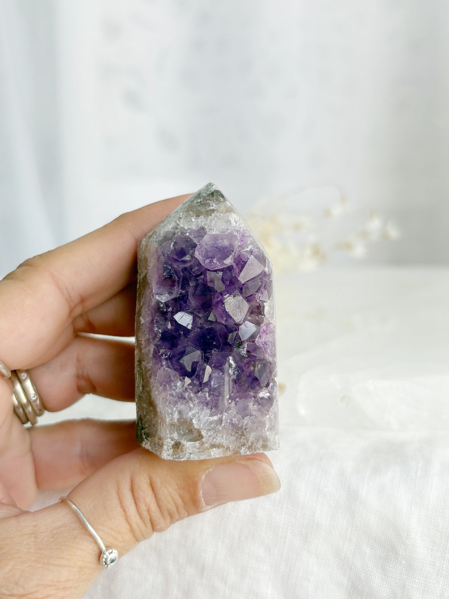 AMETHYST CLUSTER TOWER || 33115