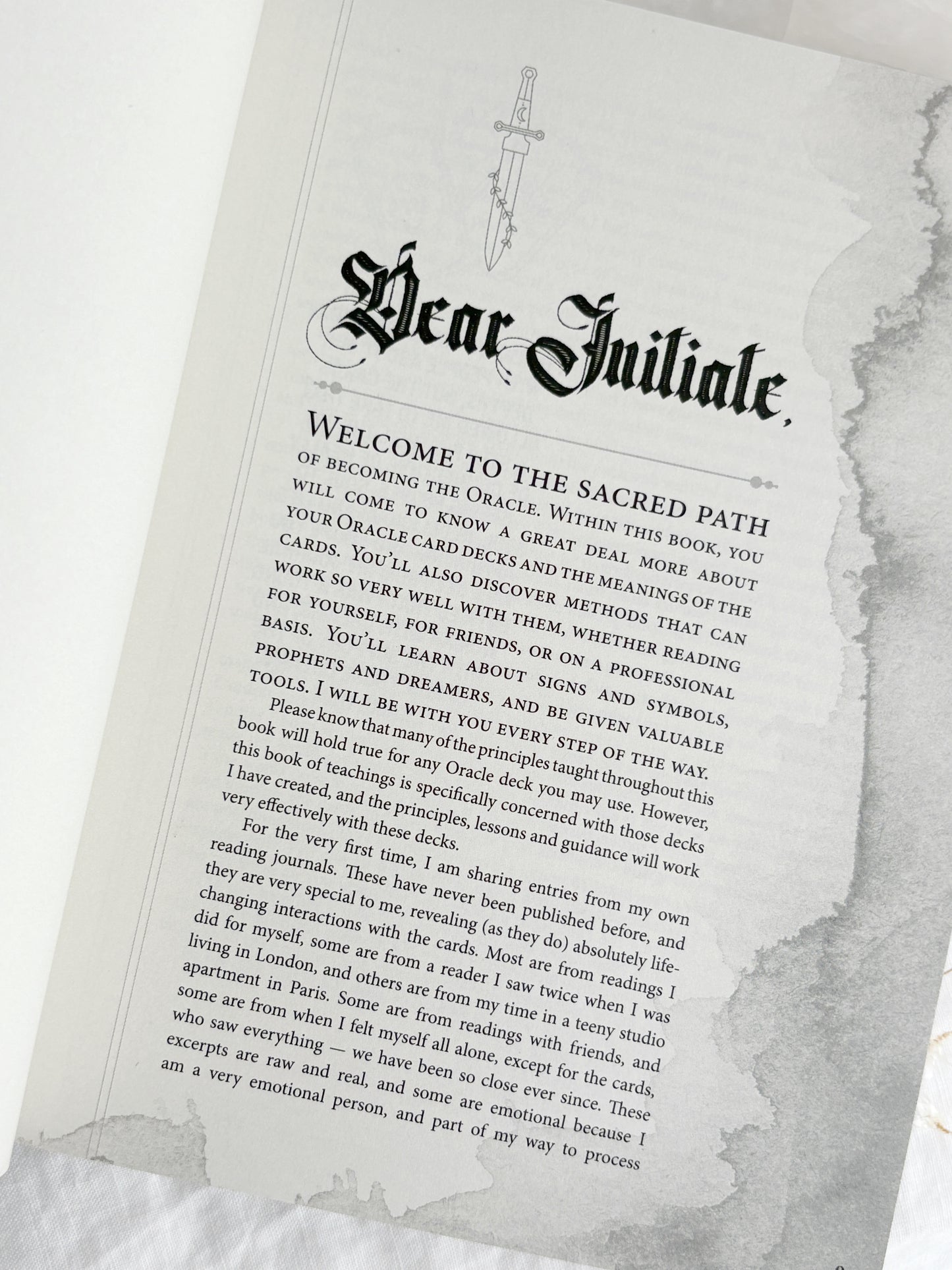 ORACLE : A PRACTICAL GUIDE || LUCY CAVENDISH