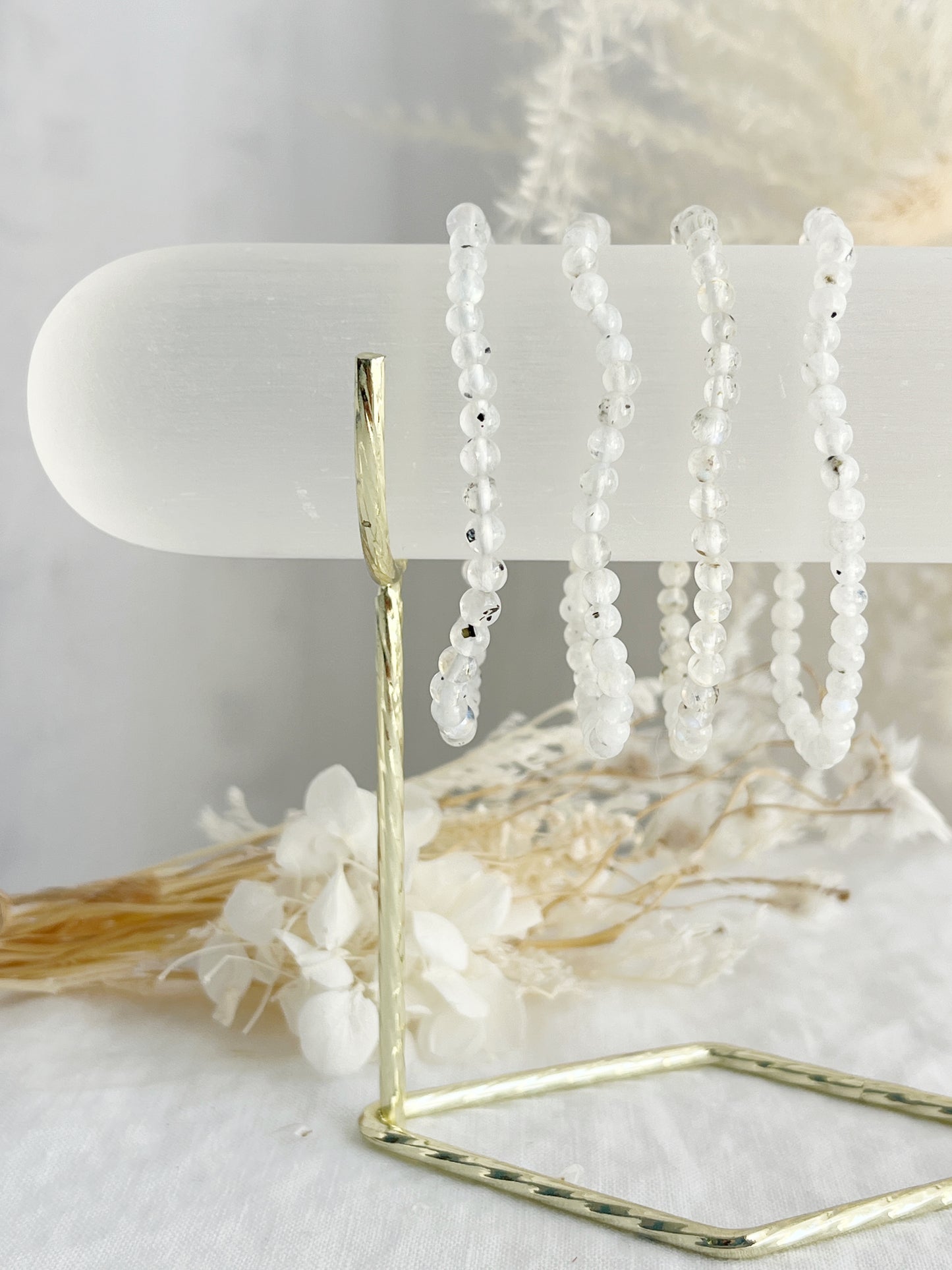 MOONSTONE BEAD BRACELET || 4MM