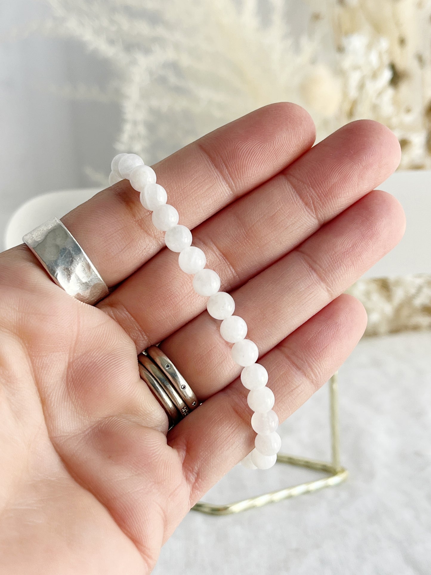 MOONSTONE BEAD BRACELET || 6MM