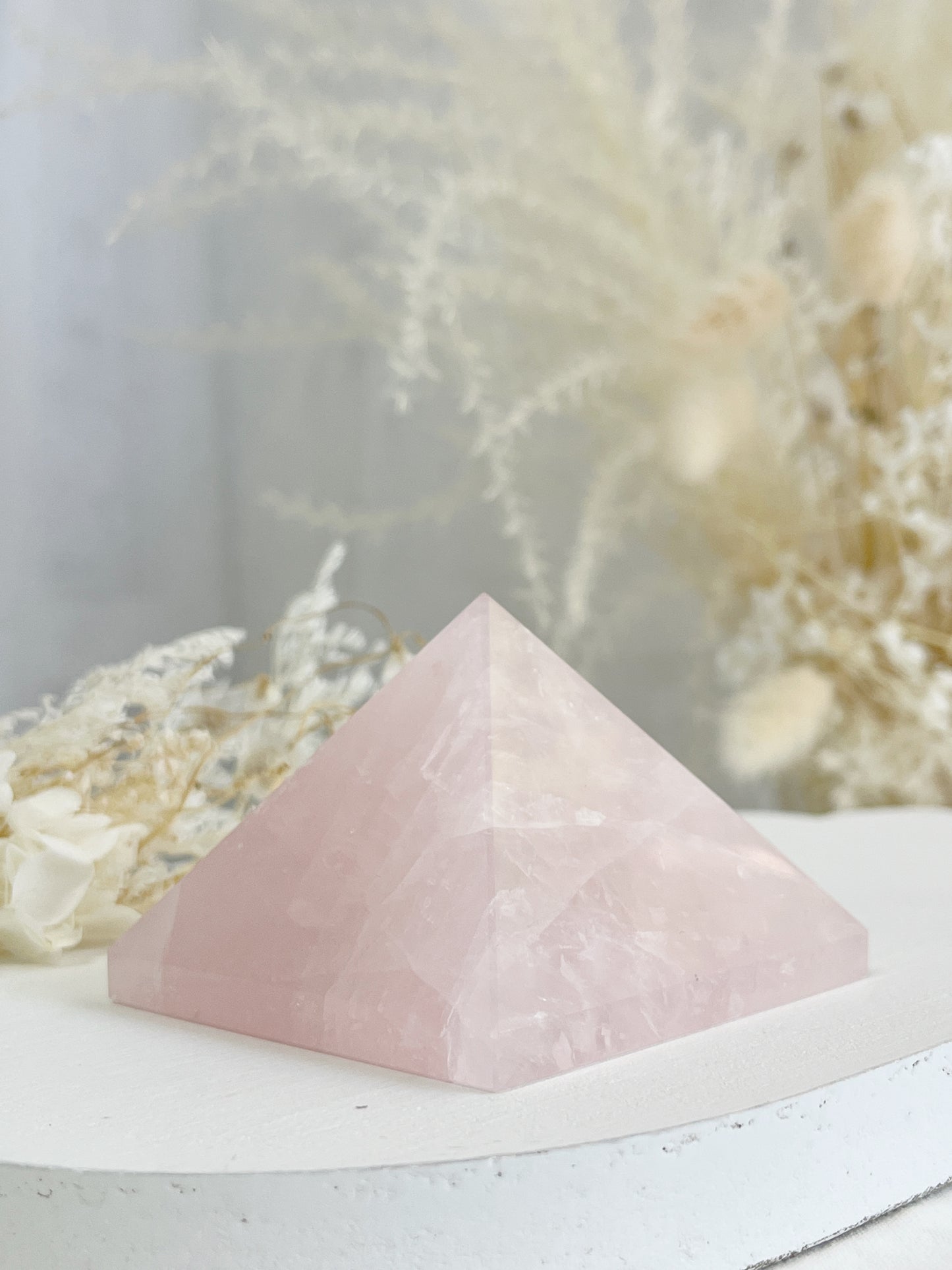ROSE QUARTZ PYRAMID || 32105