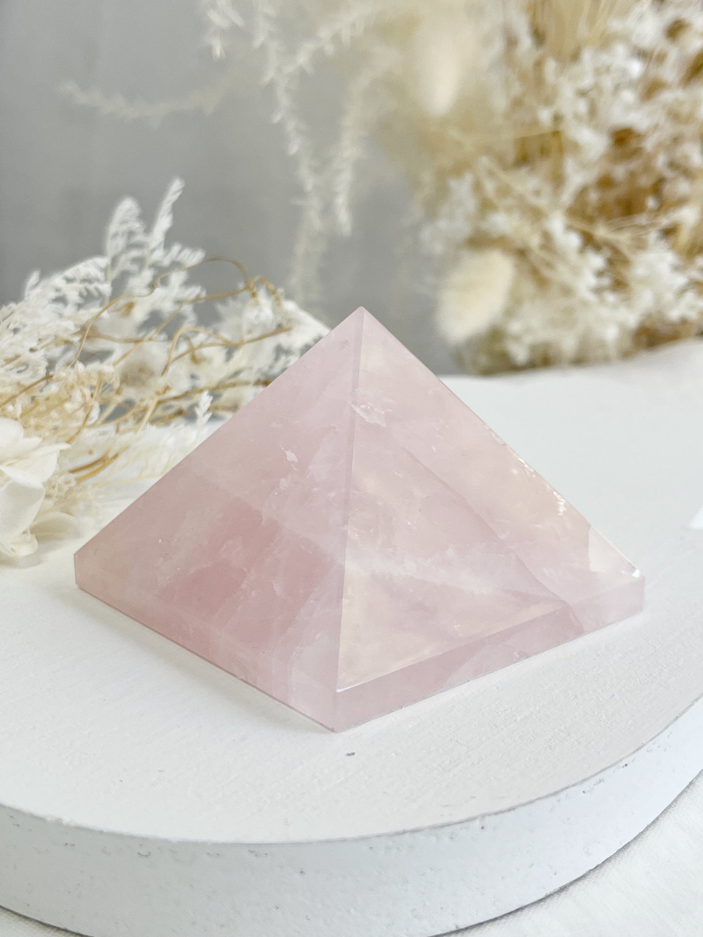 ROSE QUARTZ PYRAMID || 32105