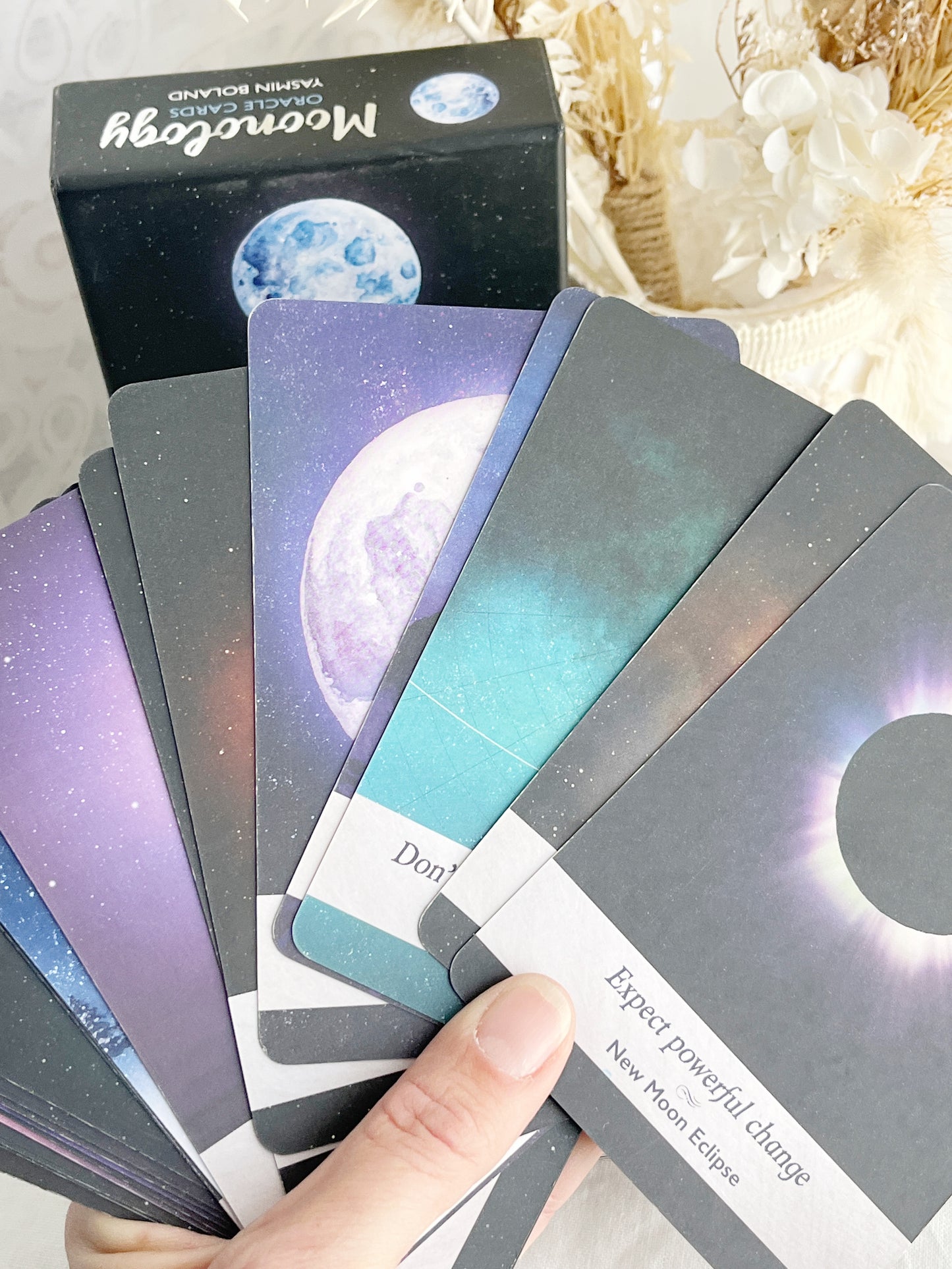 MOONOLOGY || ORACLE DECK