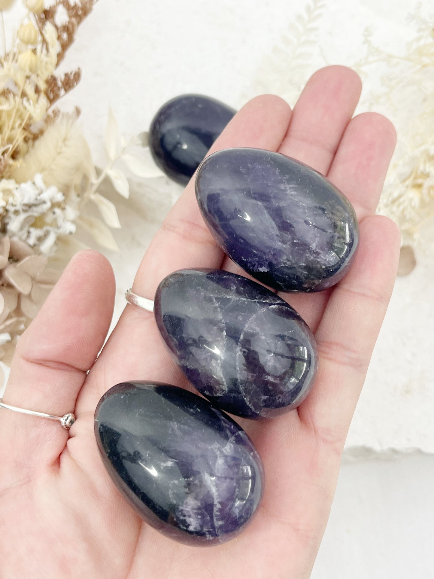 AMETHYST MINI EGG | INTUITIVELY CHOSEN