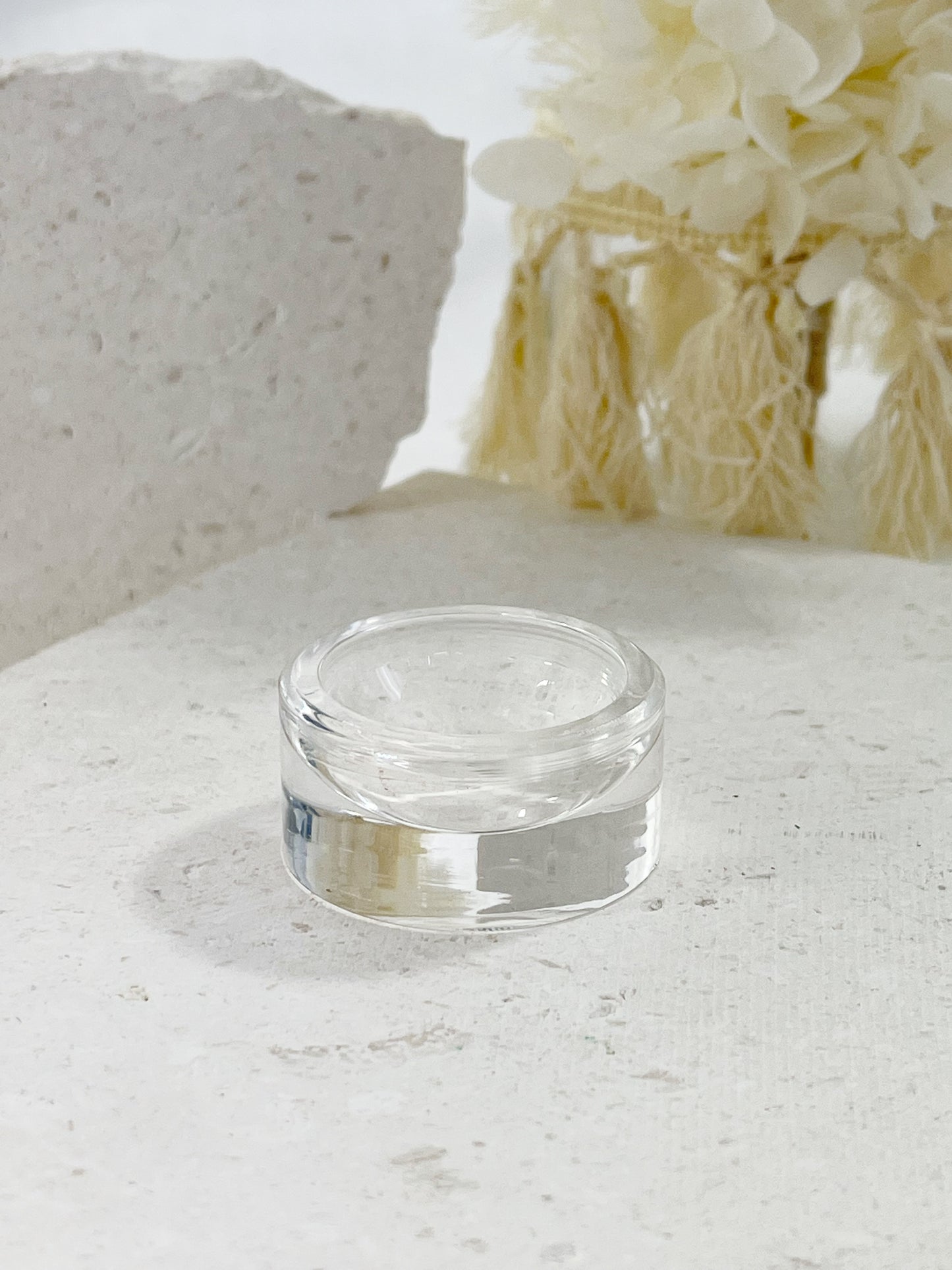 PILLAR SPHERE STAND || ACRYLIC