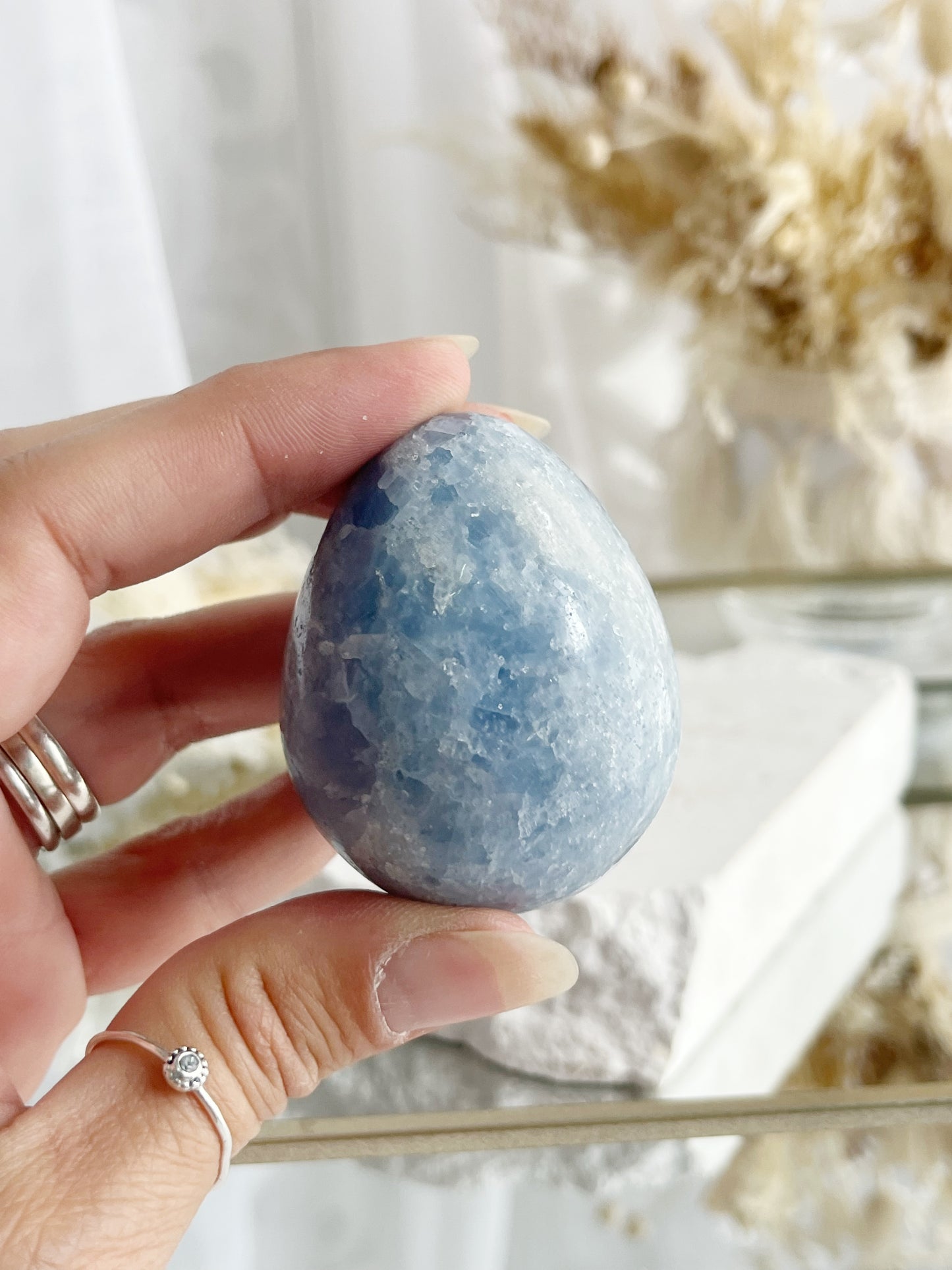 BLUE CALCITE EGG || 20809