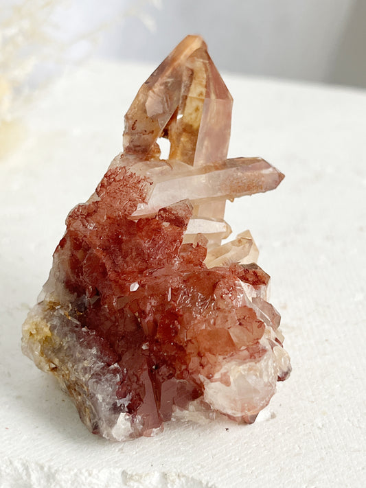 RED HEMATITE QUARTZ CLUSTER || 30689