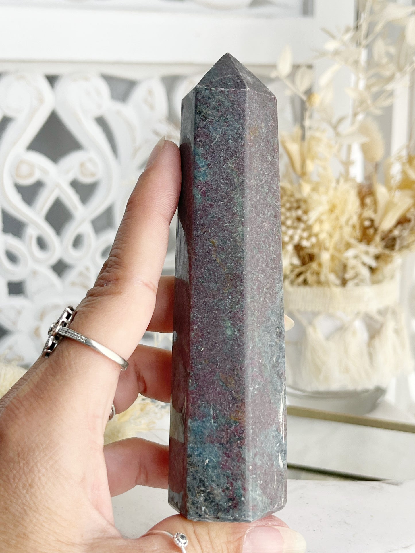 RUBY KYANITE TOWER || 20585