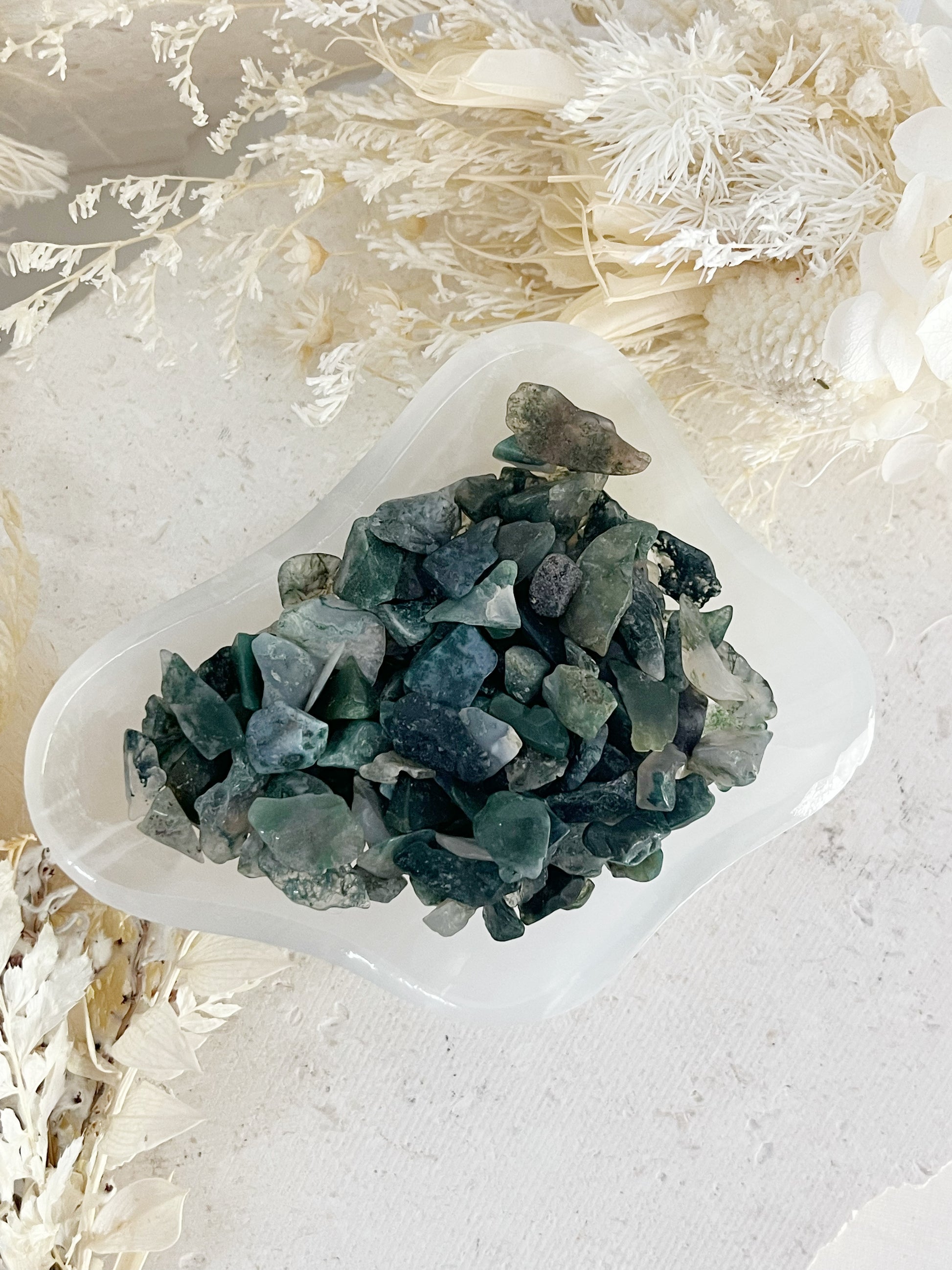 MOSS AGATE CHIPS, 100g, STONED AND SAGED AUSTRALIA