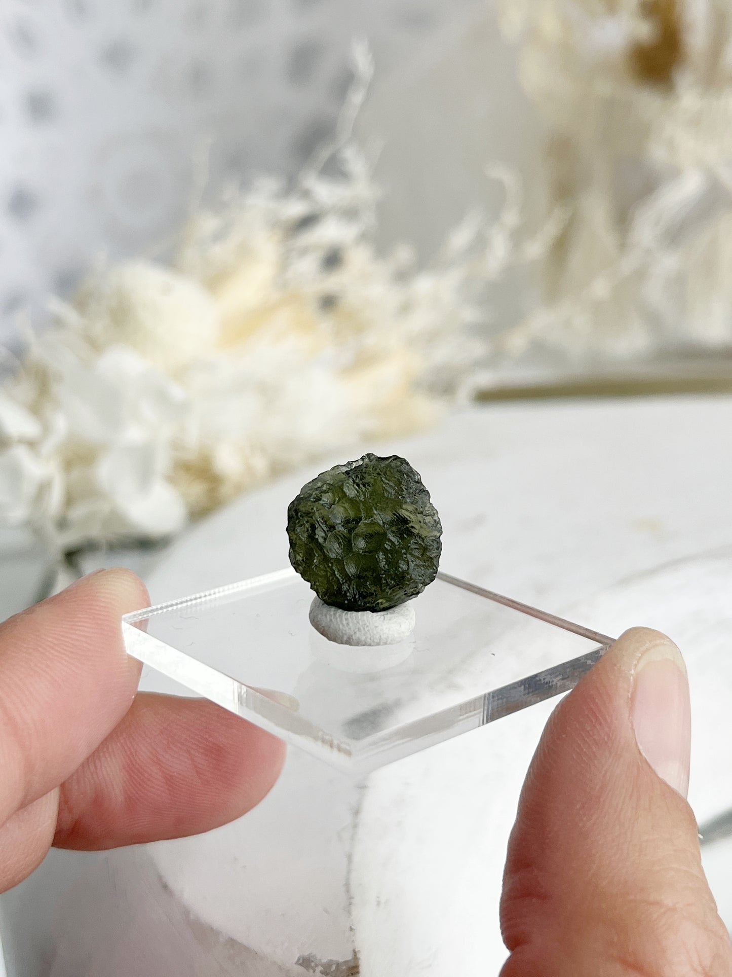 MOLDAVITE SPECIMEN || 30095