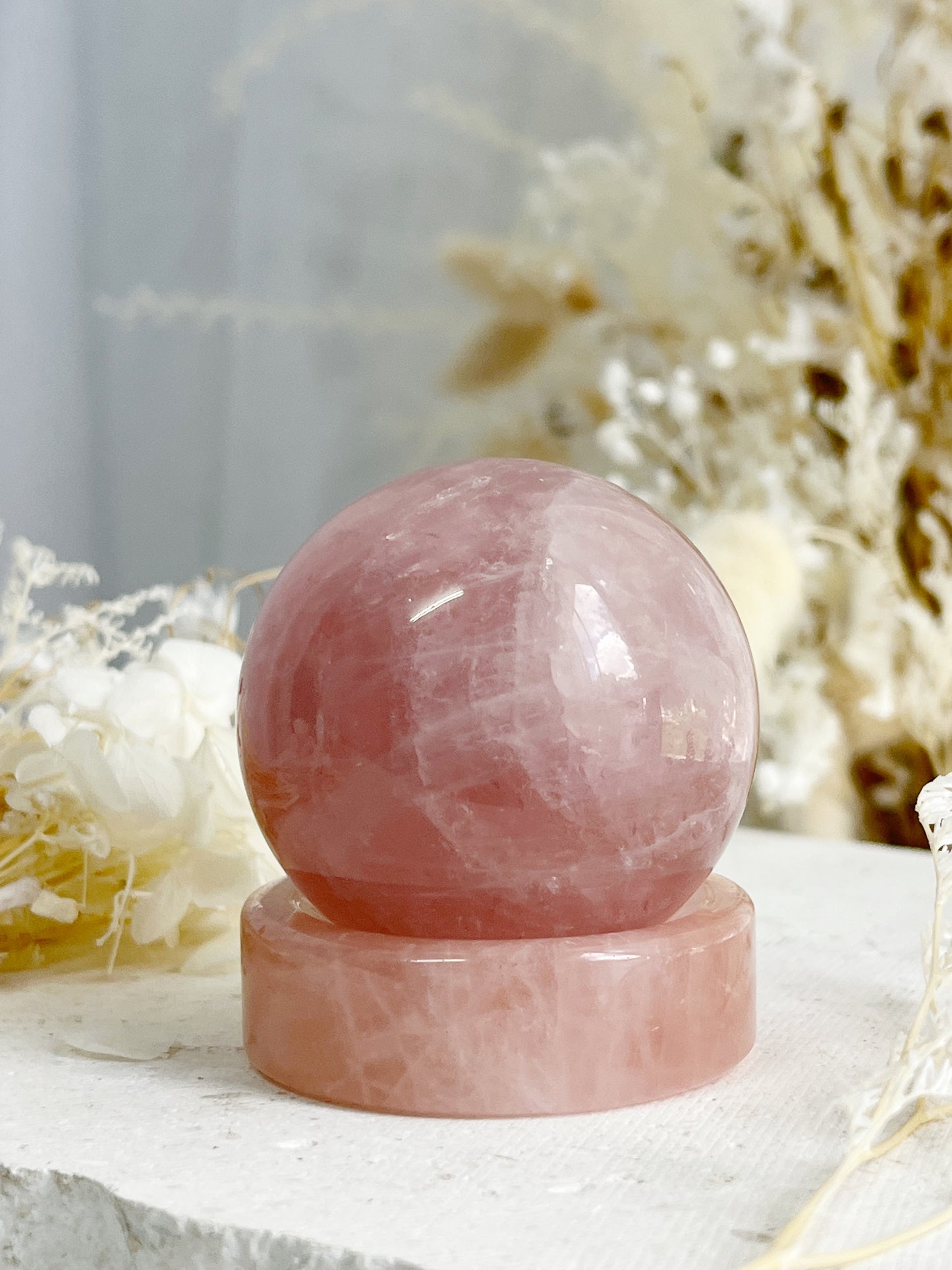 ROSE QUARTZ SPHERE || 31759