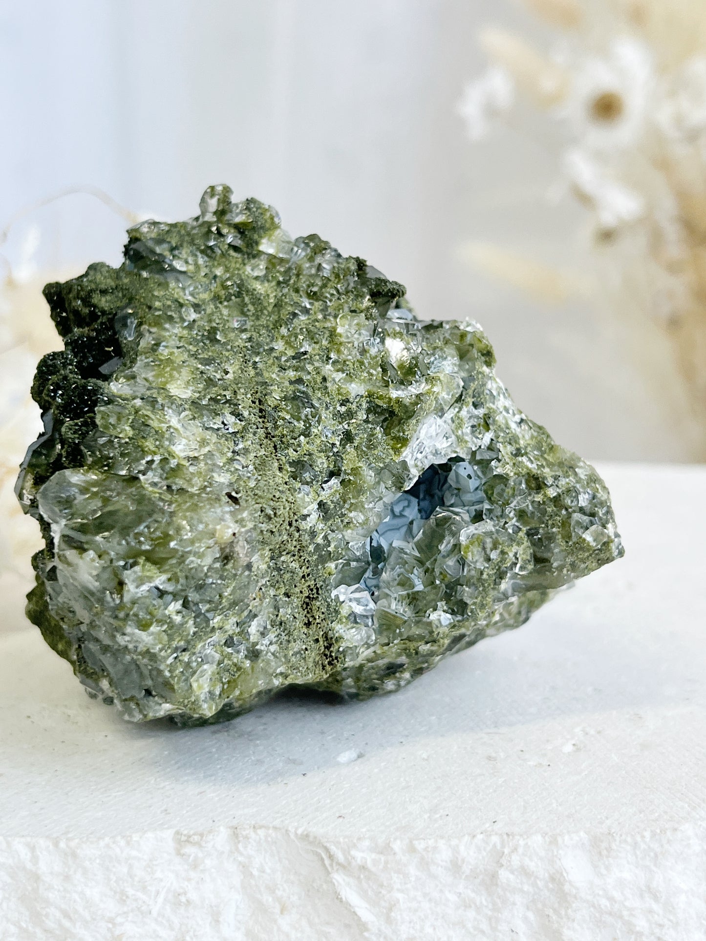 EPIDOTE WITH QUARTZ || 31424