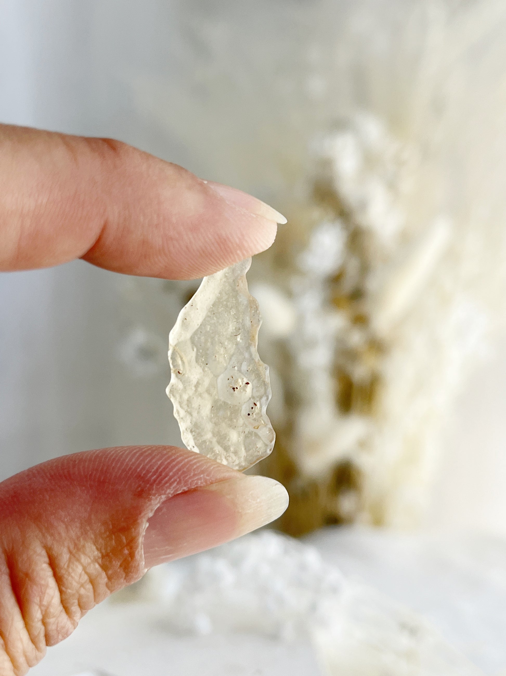 LIBYAN DESERT GLASS SPECIMEN. STONED AND SAGED AUSTRALIA.