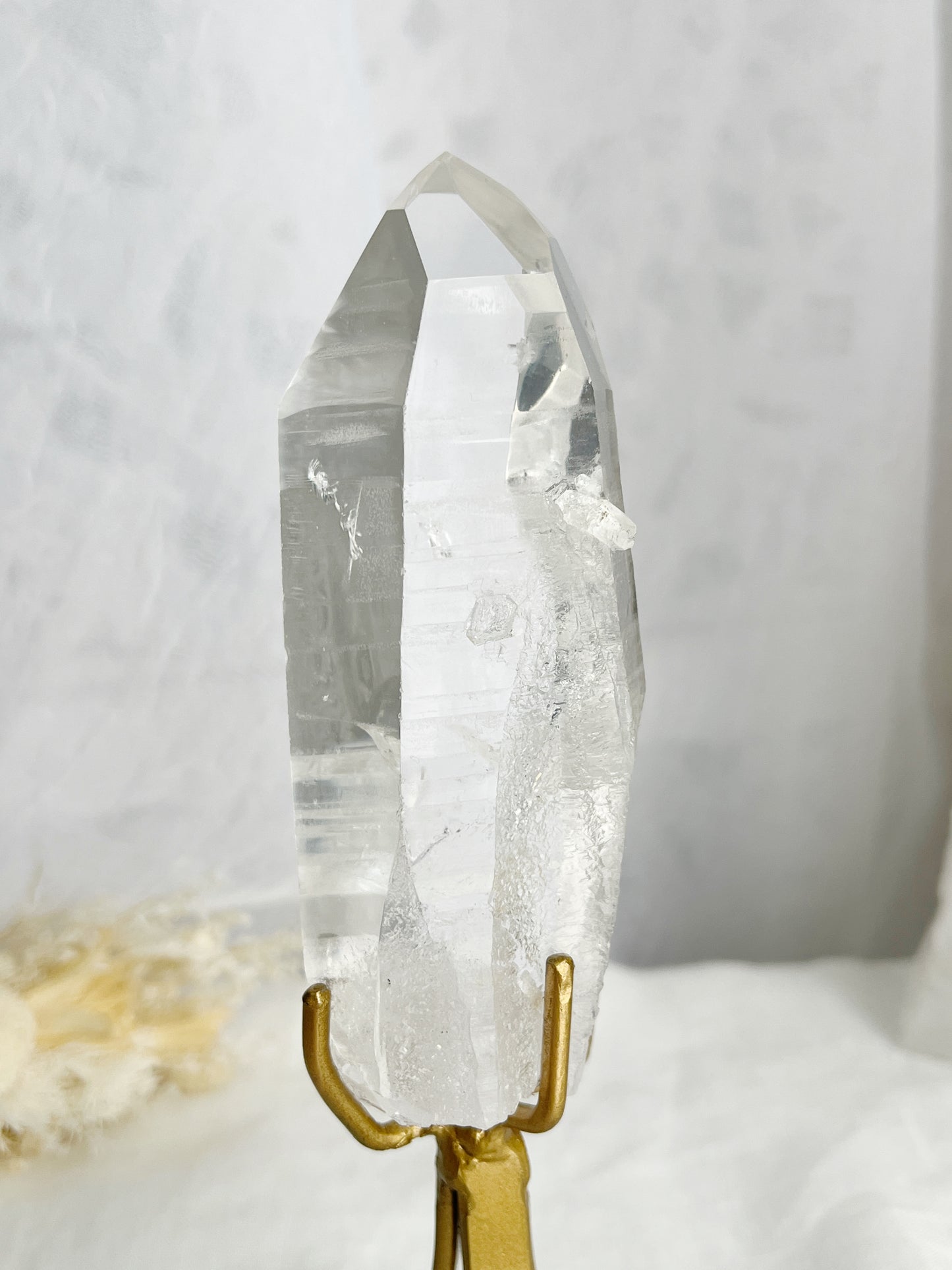 LEMURIAN QUARTZ POINT ON STAND || 30680