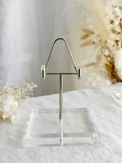ACRYLIC + METAL SPECIMEN STAND