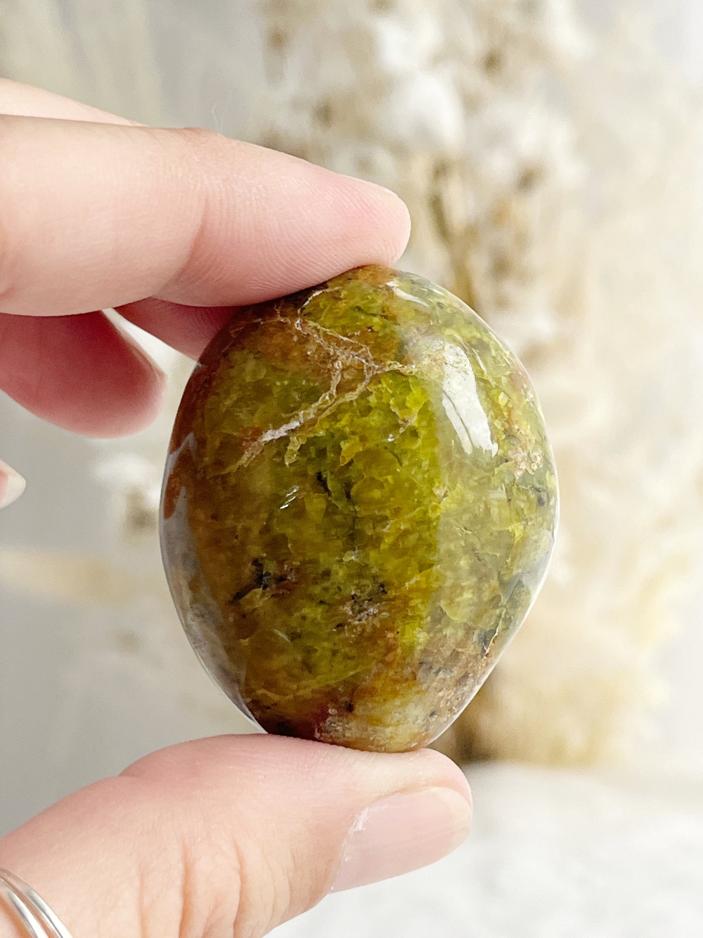 GREEN OPAL PALMSTONE || 31500