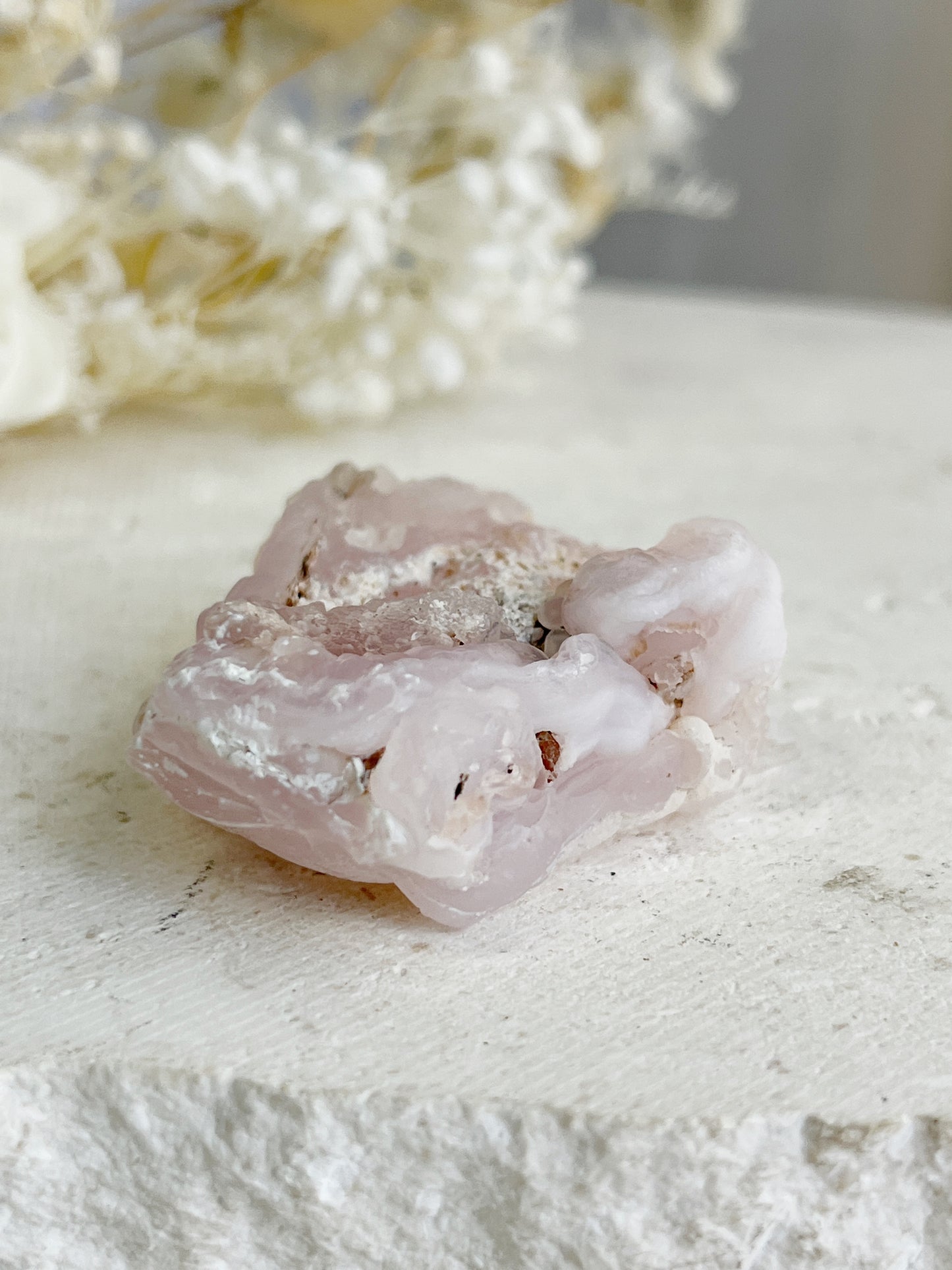 PINK CHALCEDONY SPECIMEN || 31462